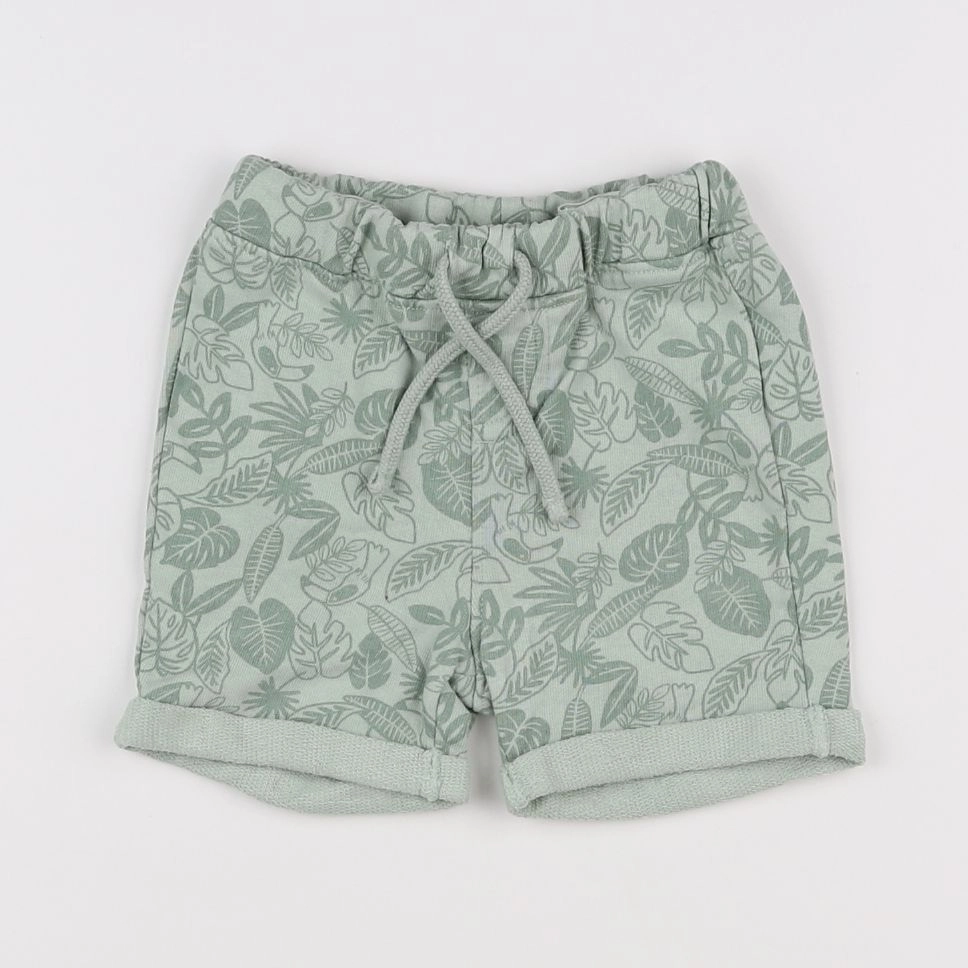 Tape à l'oeil - short vert - 9 mois