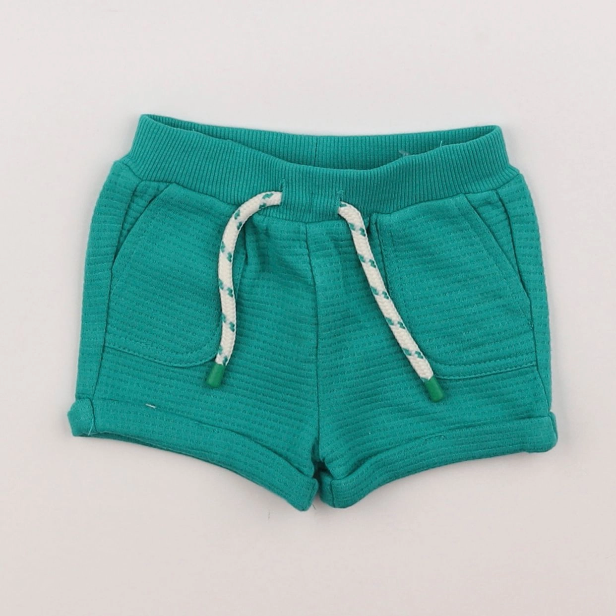 Tape à l'oeil - short vert (état neuf) - 3 mois