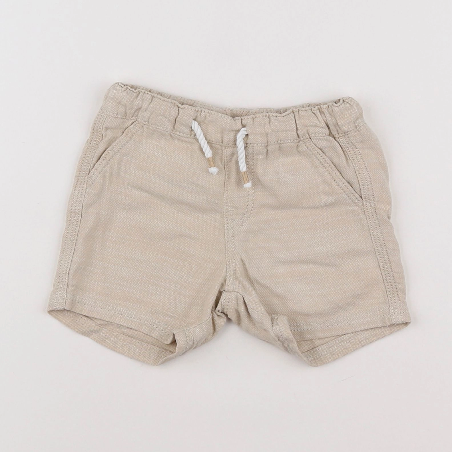 H&M - short beige - 6/9 mois