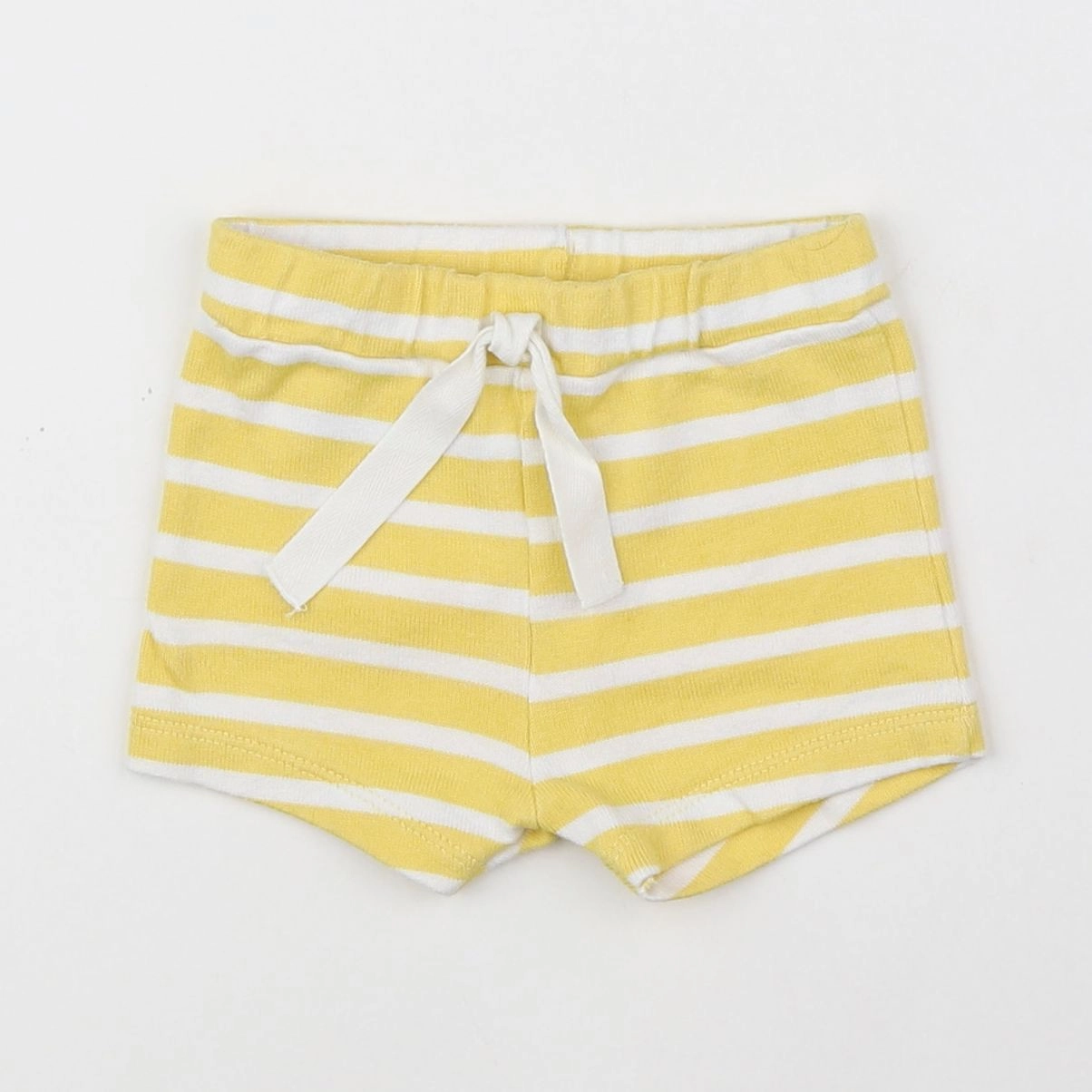 Petit Bateau - short jaune - 3 mois