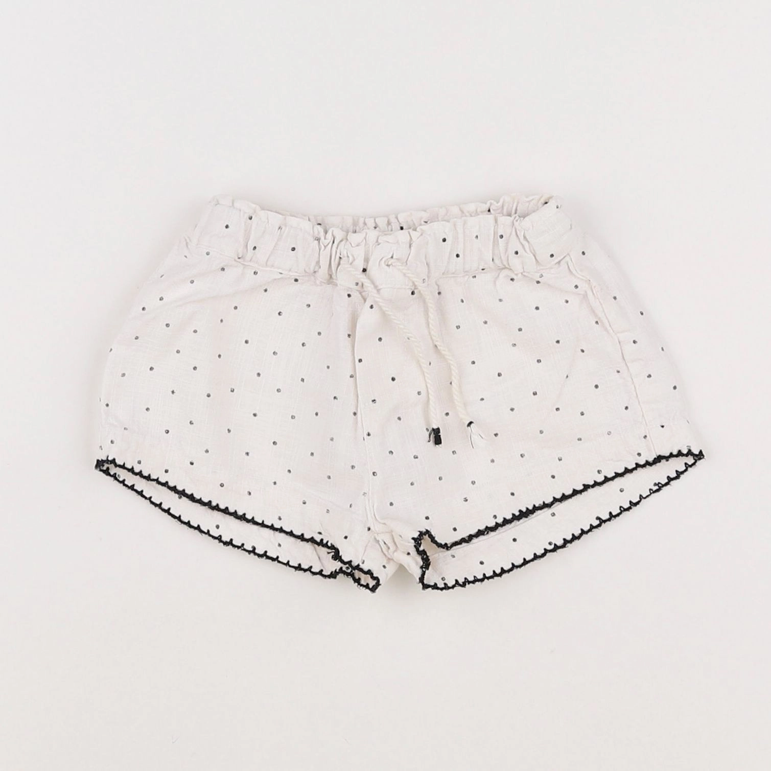 Zara - short blanc, noir - 6/9 mois