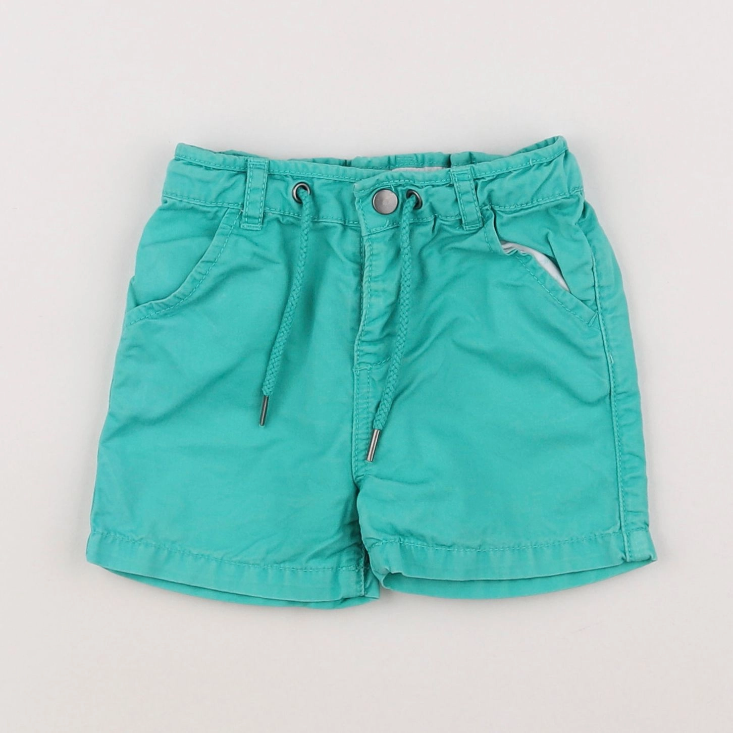 Cyrillus - short vert - 12 mois