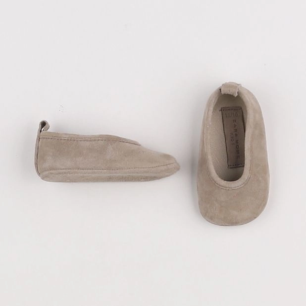 Zara - chaussons beige - pointure 15/16
