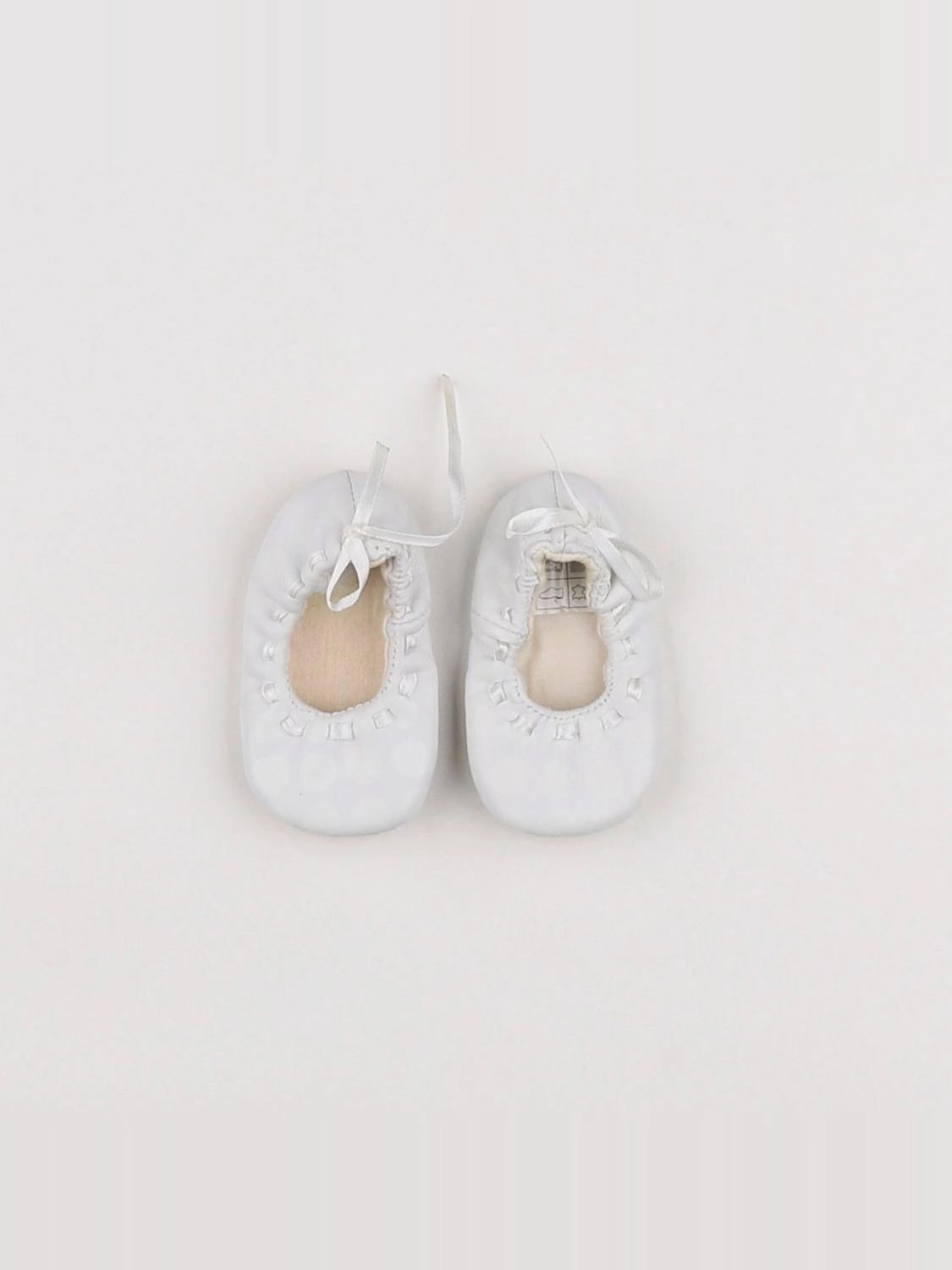 IKKS - chaussons blanc - pointure 17