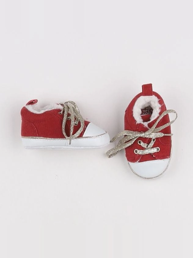 Tape à l'oeil - chaussons rouge - pointure 16