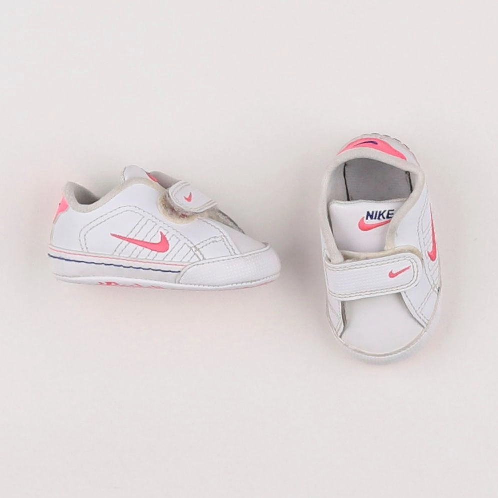 Nike - baskets blanc, rose - pointure 17