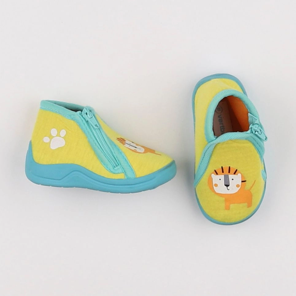 Vertbaudet - chaussons jaune - pointure 18