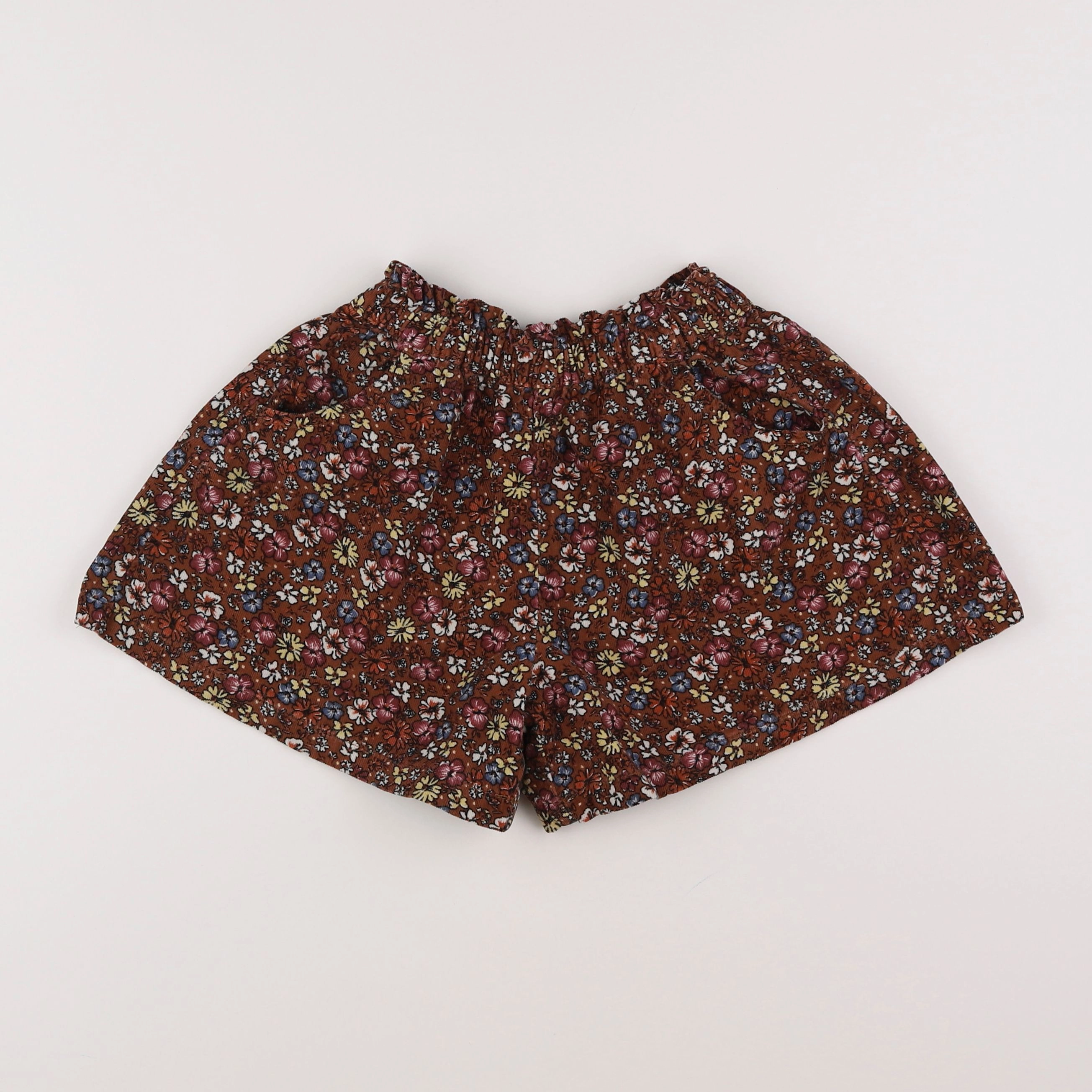 Benetton - short marron - 6/7 ans