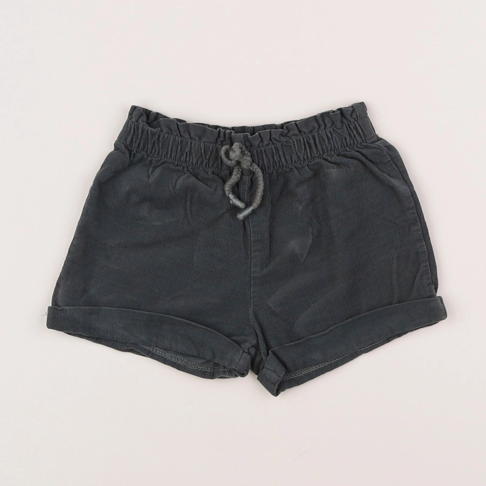 Vertbaudet - short vert - 18 mois