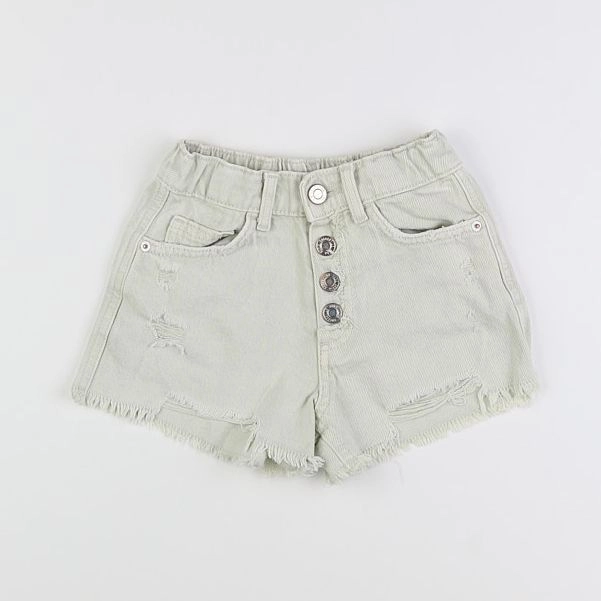 Zara - short vert - 7 ans