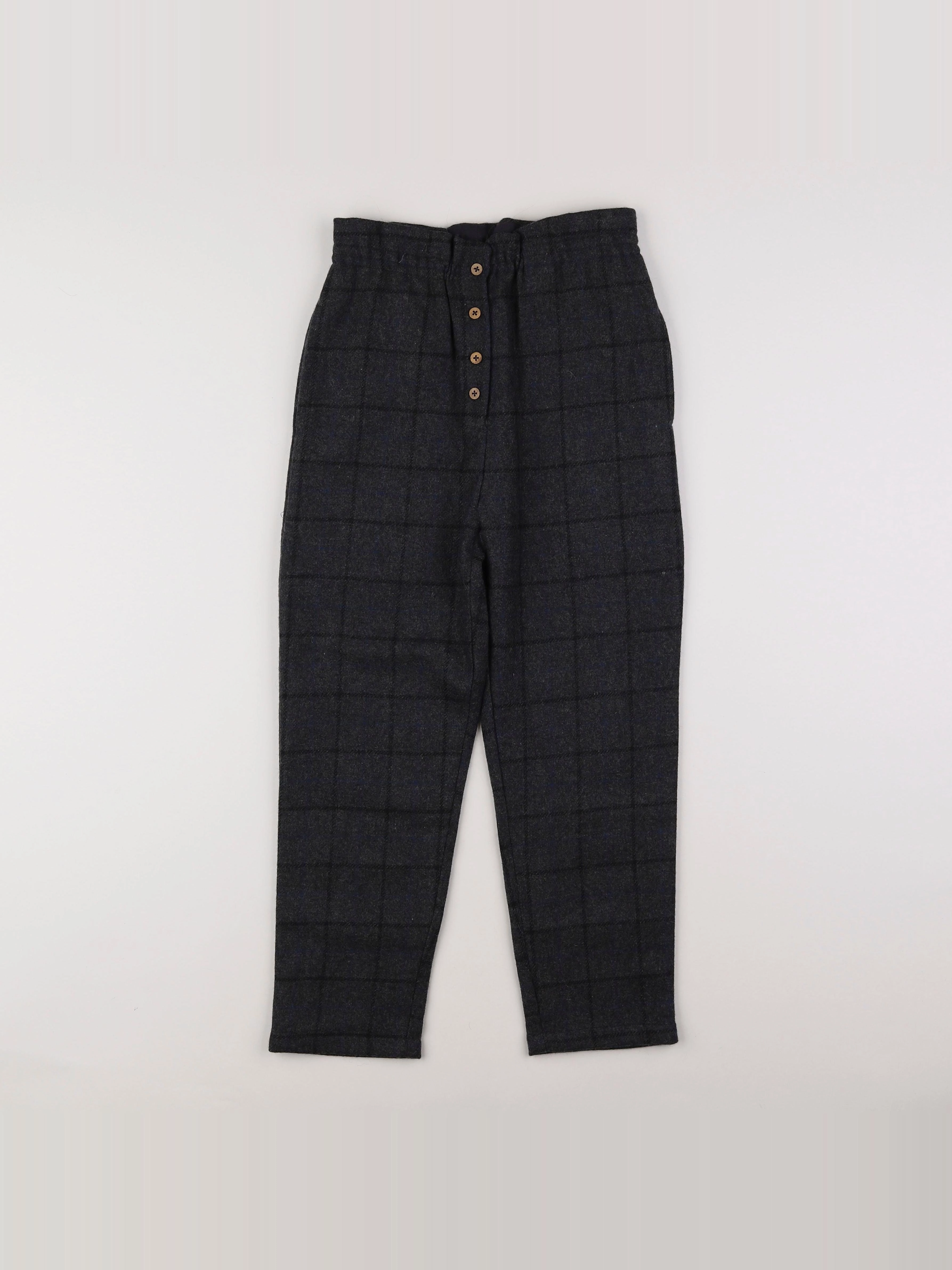Bonnet à Pompon - pantalon gris - 10 ans