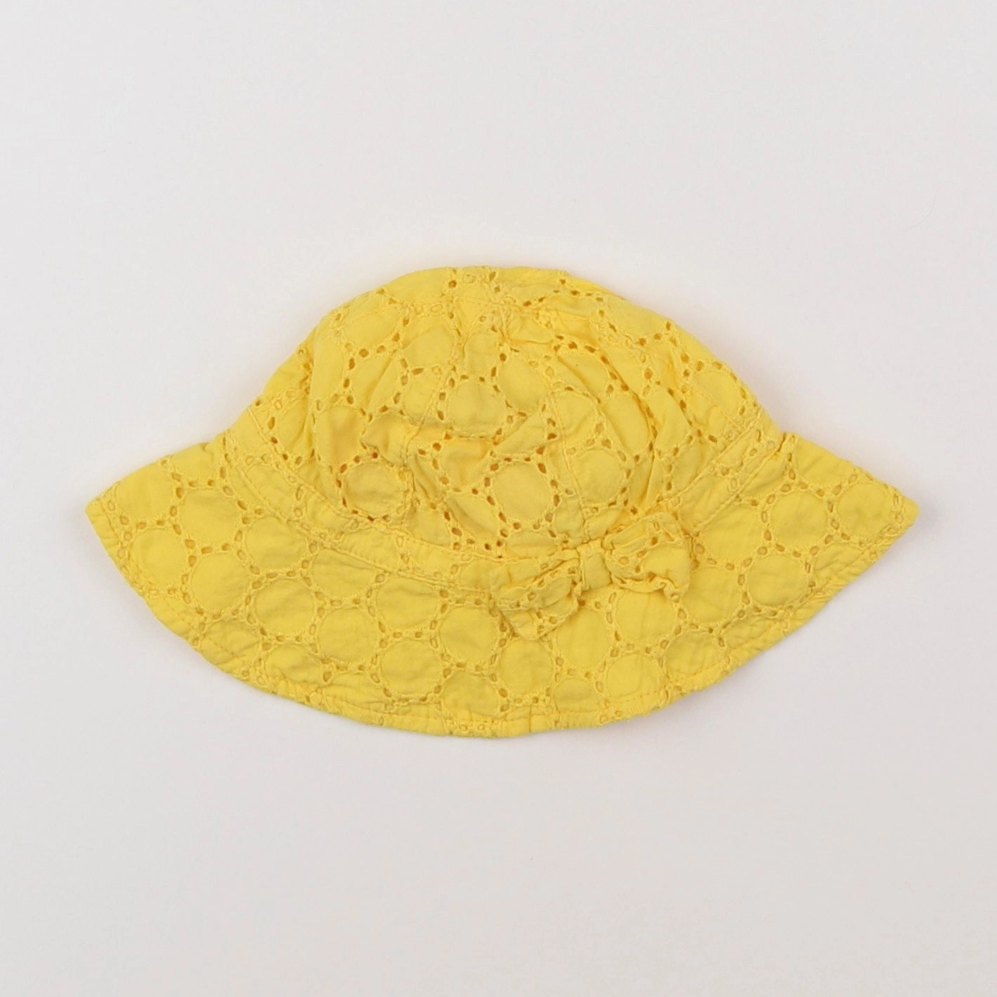 Absorba - chapeau jaune - 12 mois