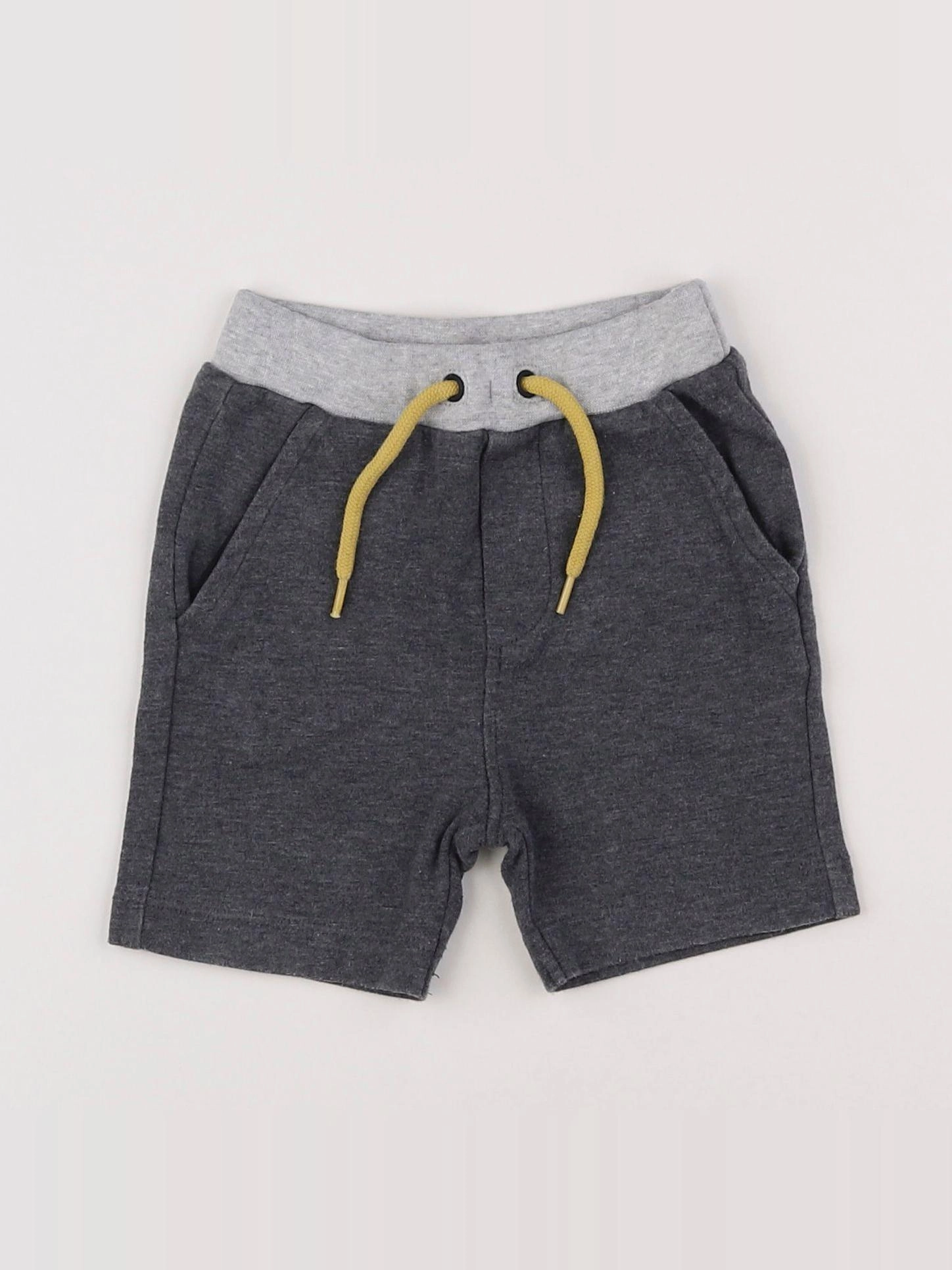 IKKS - short gris - 12 mois