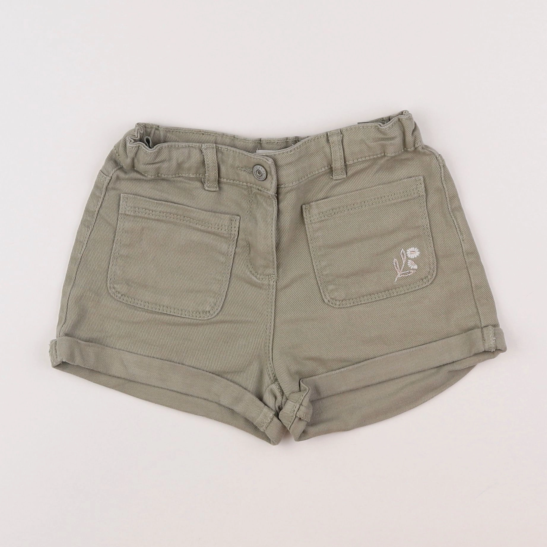 Vertbaudet - short vert - 7 ans