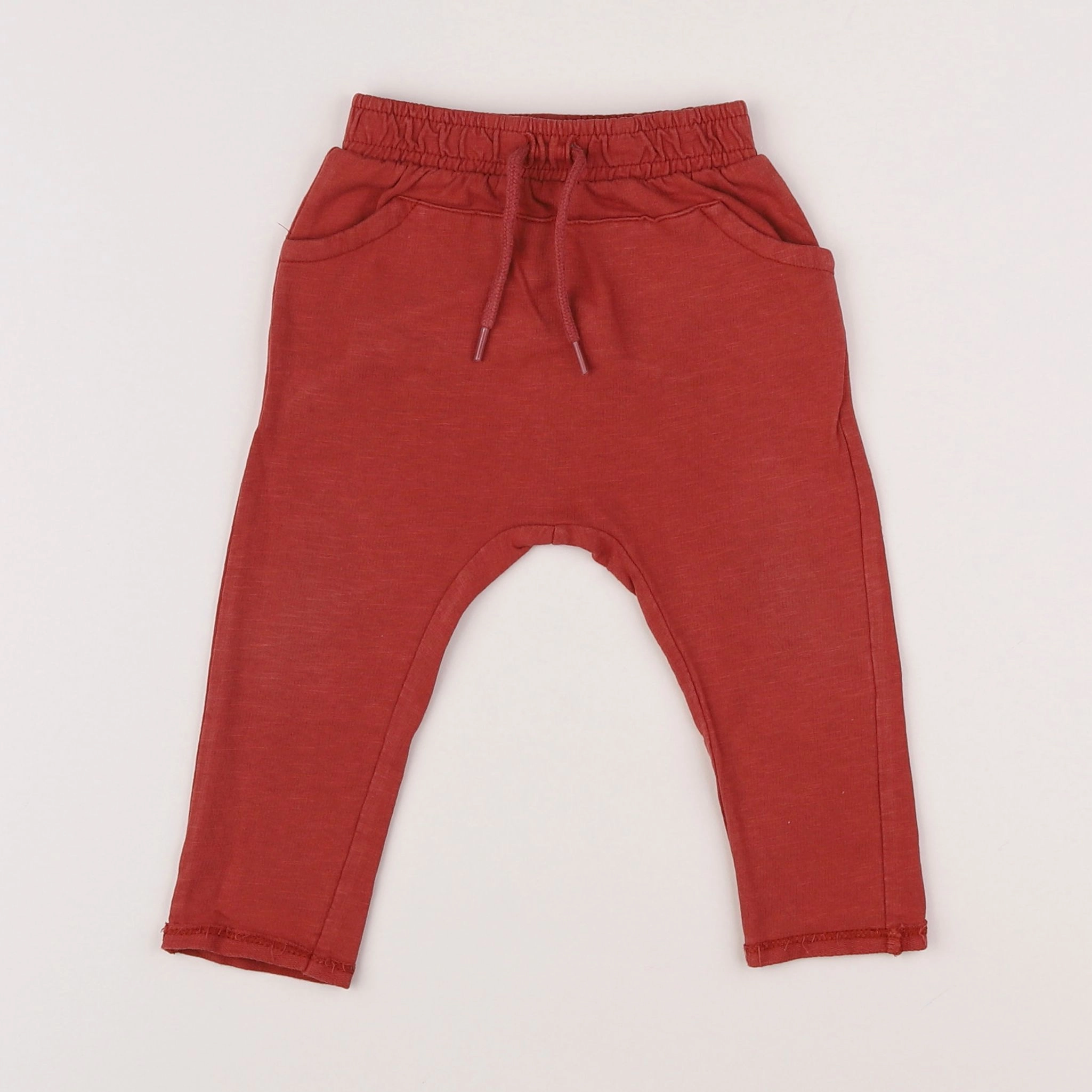 Vertbaudet - pantalon rouge - 9 mois