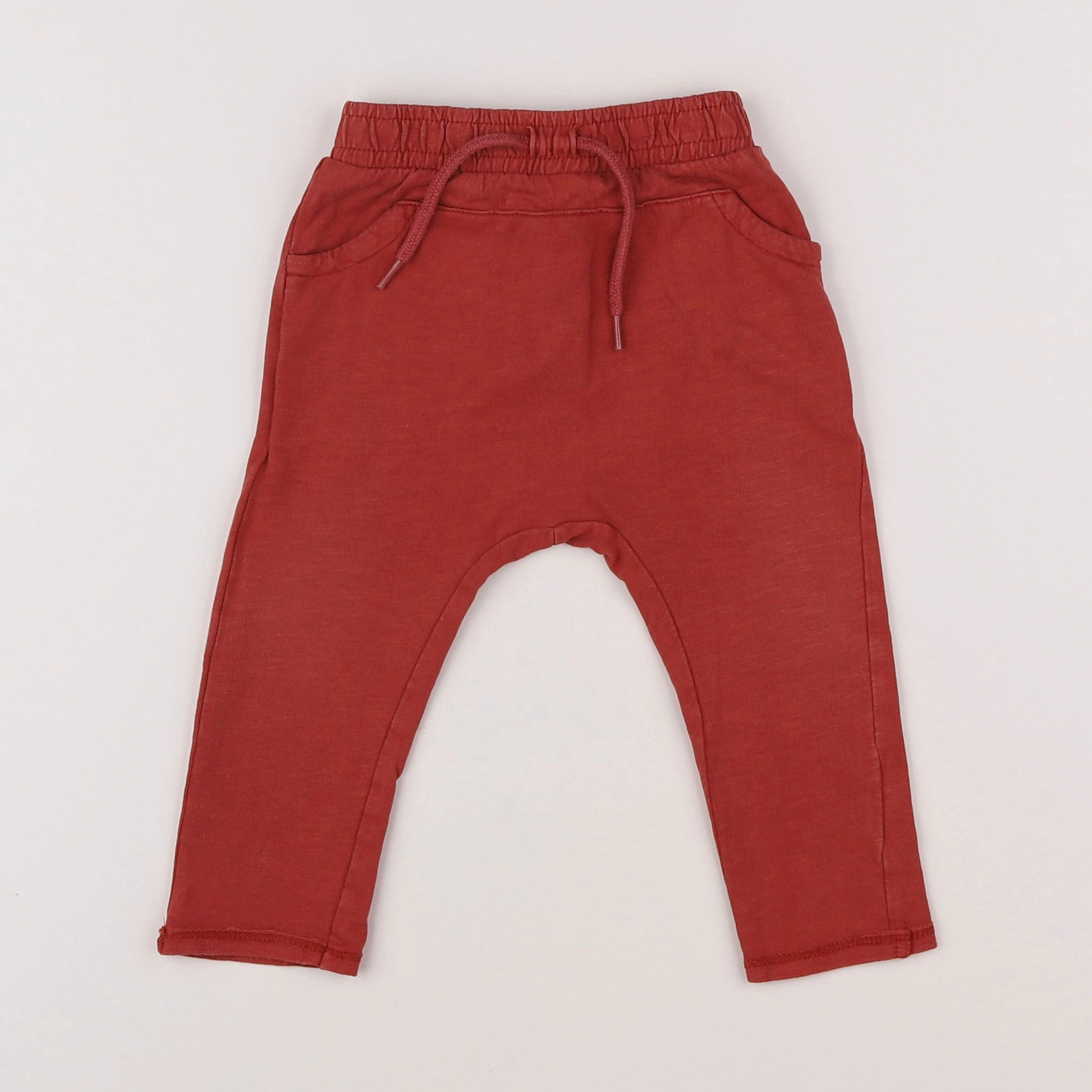 Vertbaudet - jogging rouge - 9 mois