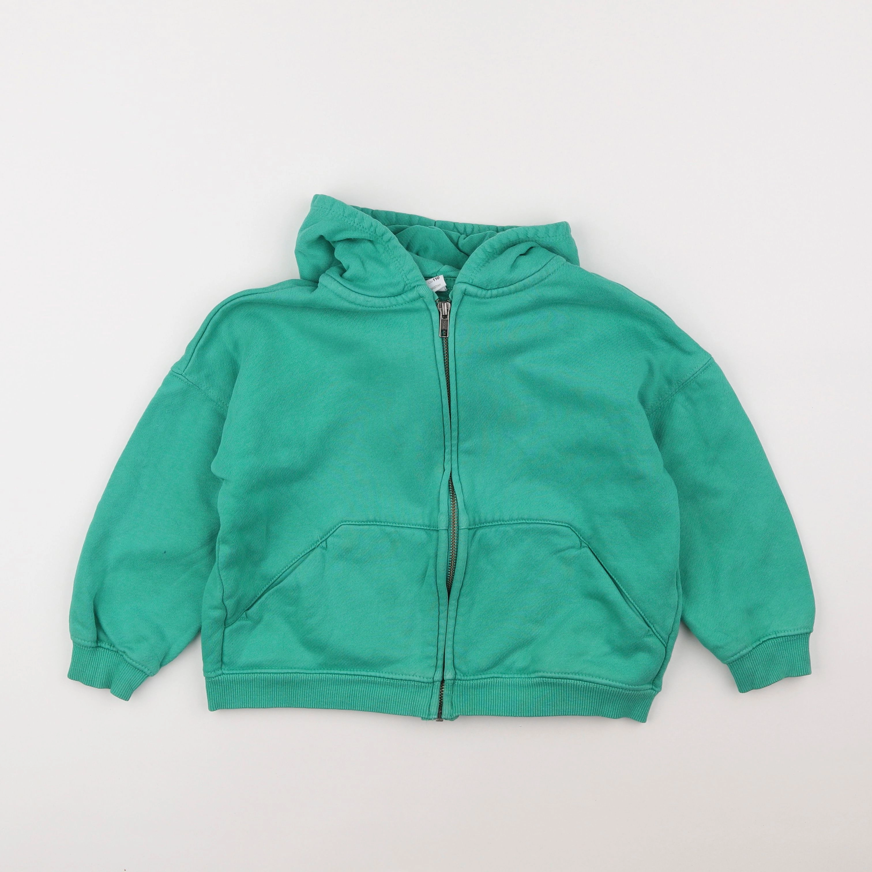 Zara - sweat vert - 4/5 ans