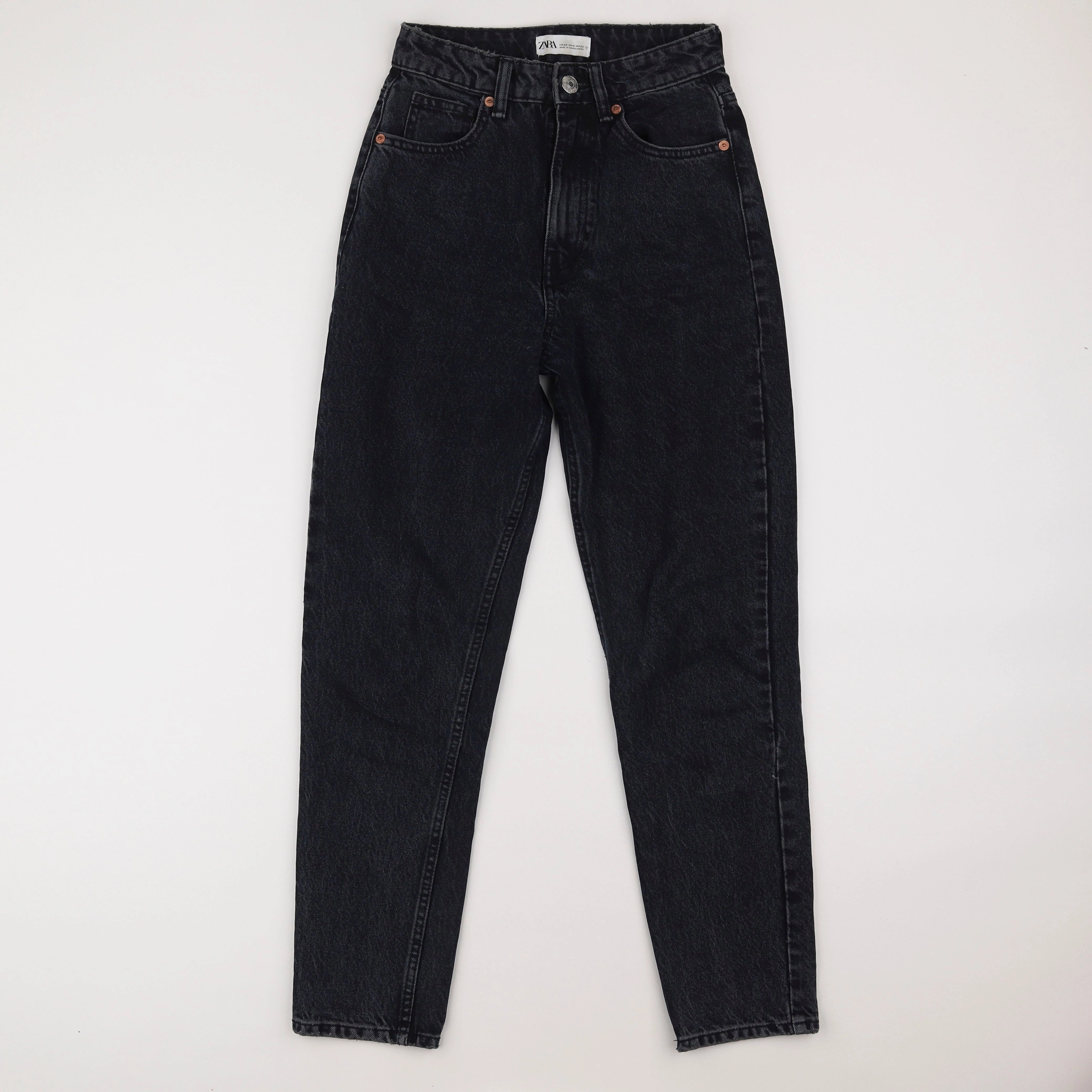 Zara - jean noir - 11/12 ans