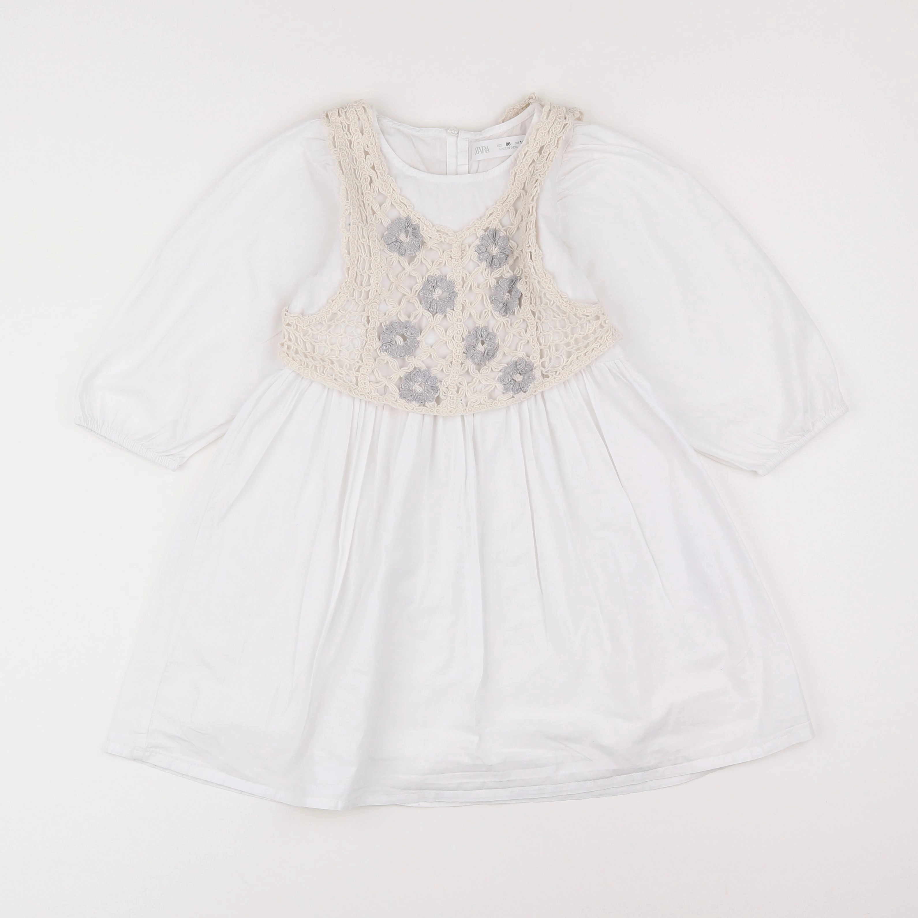 Zara - robe blanc - 6 ans