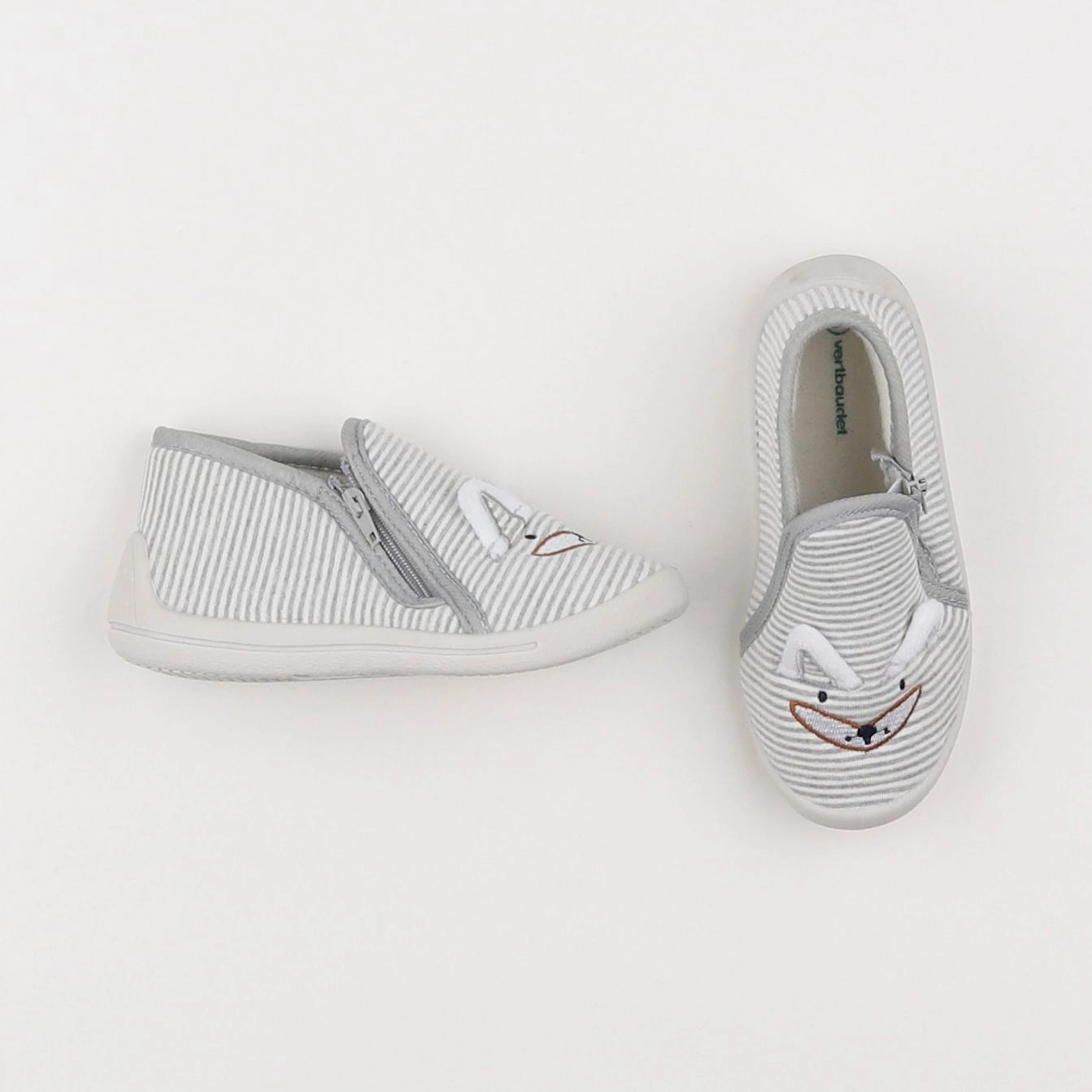 Vertbaudet - chaussons blanc, gris - pointure 26