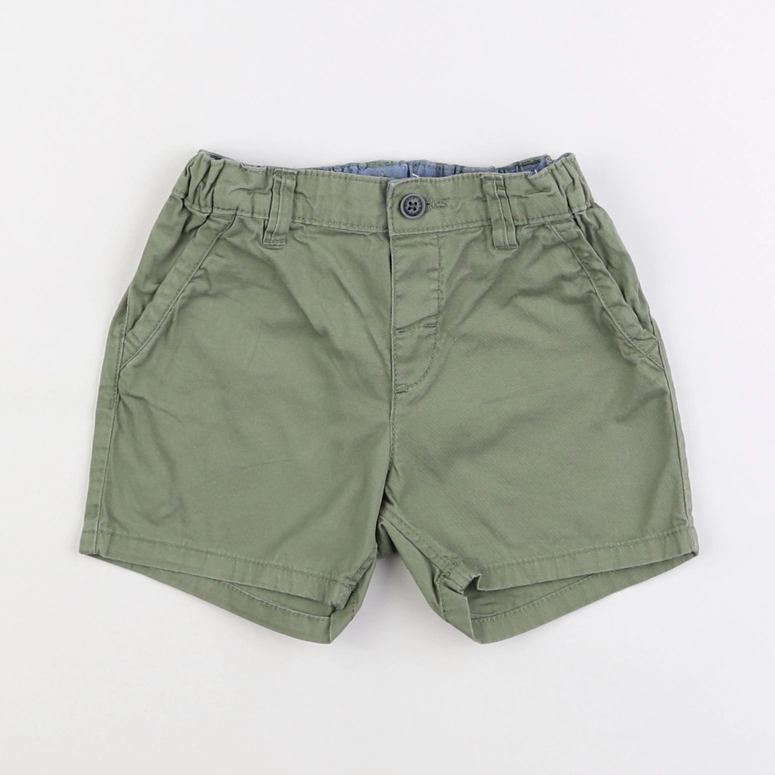 H&M - short vert - 18 mois à 2 ans