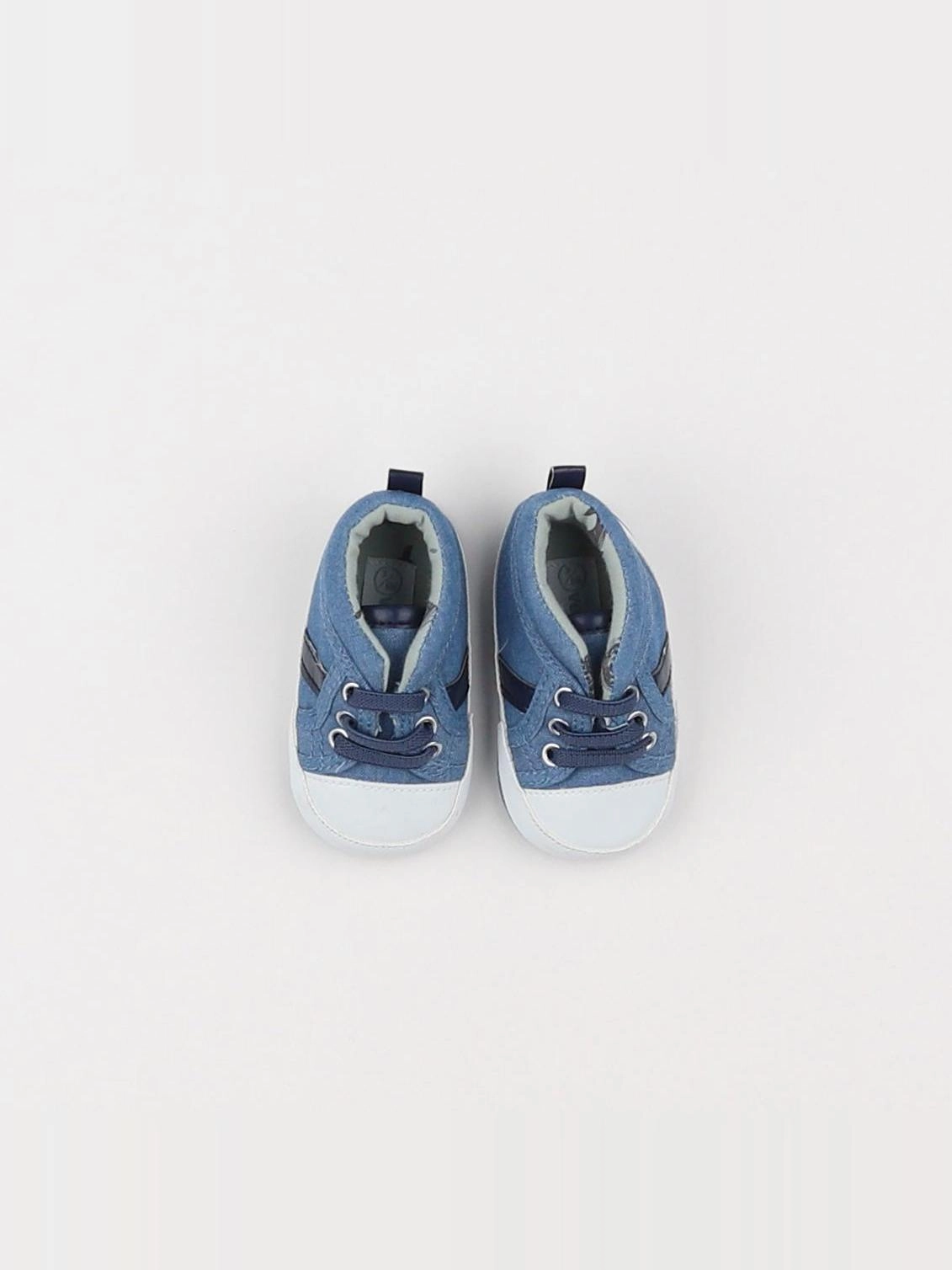 Vertbaudet - chaussons bleu - pointure 17
