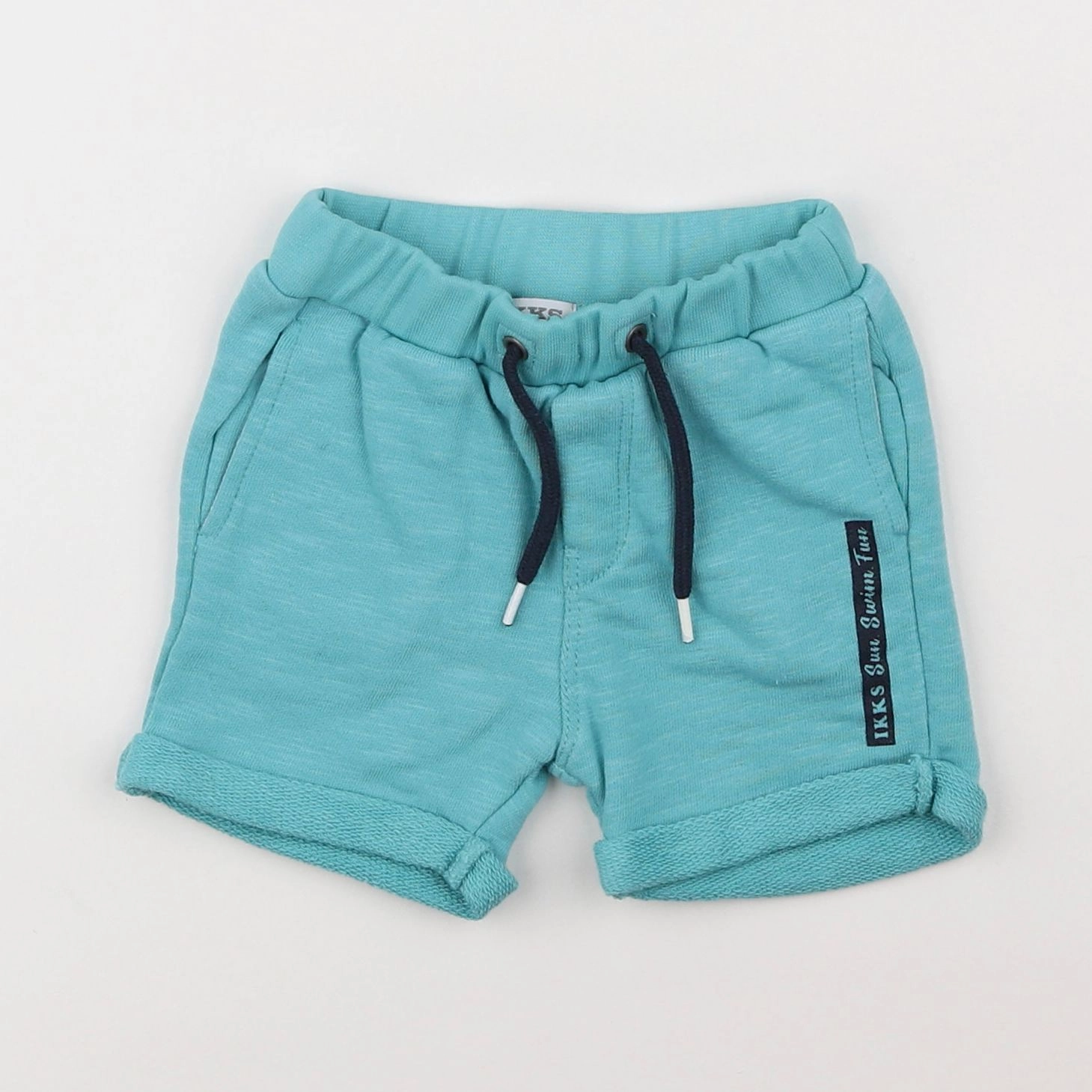 IKKS - short vert - 12 mois