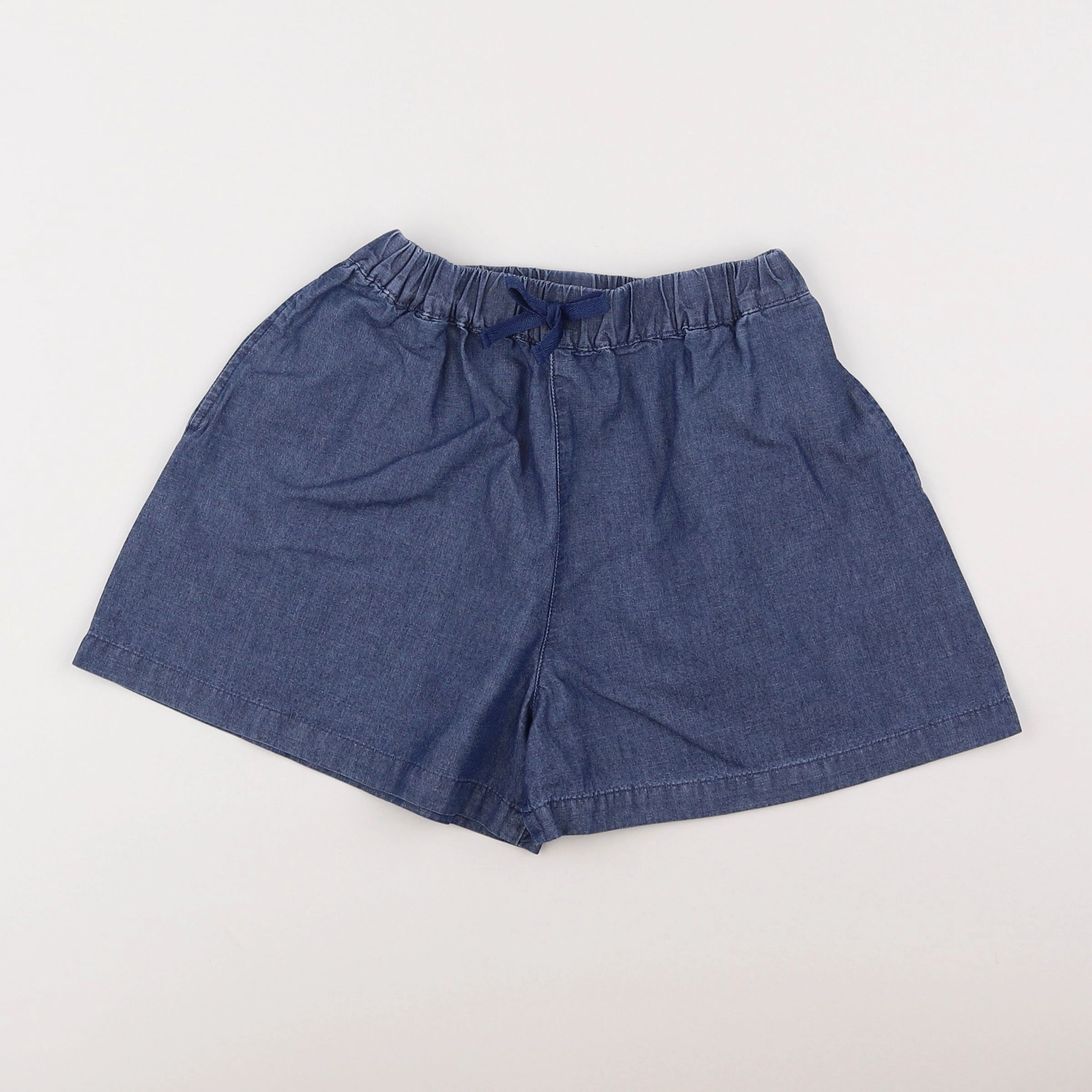 Uniqlo - short bleu - 5/6 ans