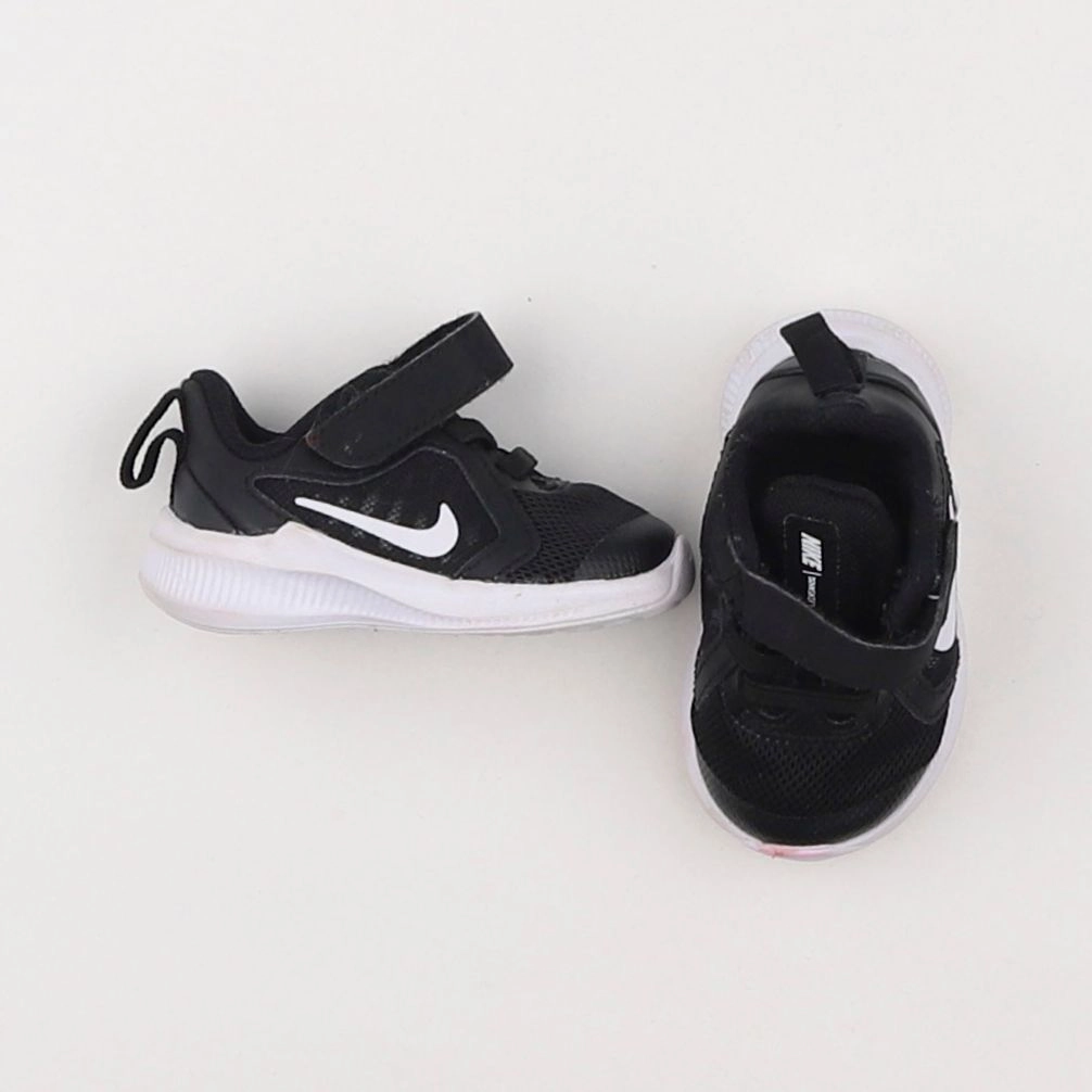 Nike - baskets noir - pointure 17