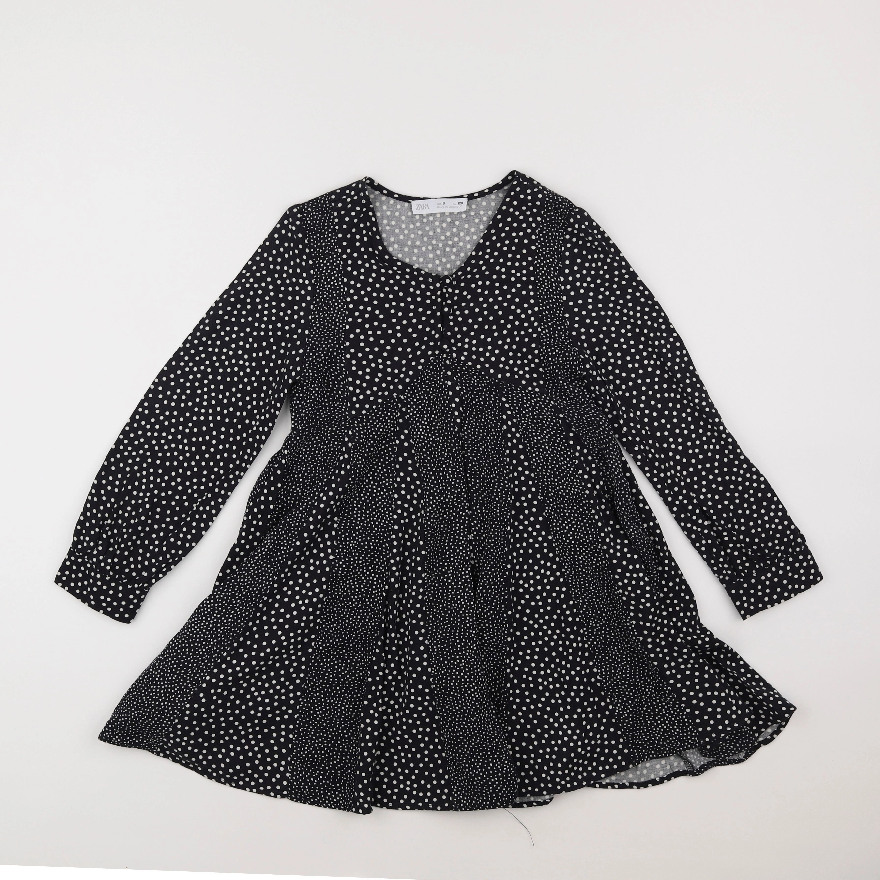 Zara - robe noir - 8 ans