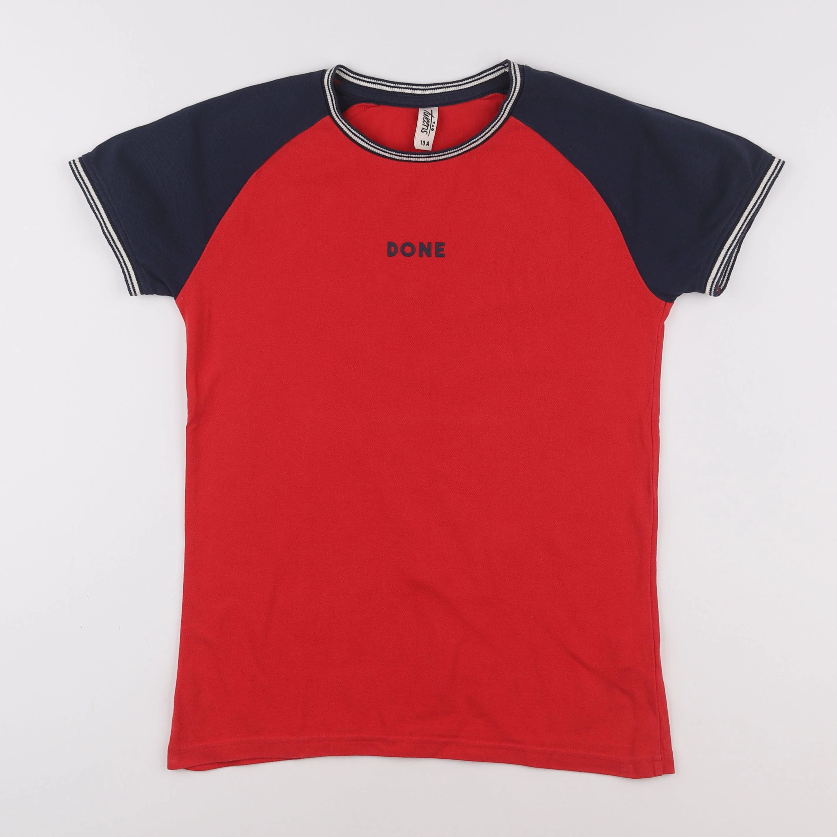 Tape à l'oeil - tee-shirt rouge - 10 ans