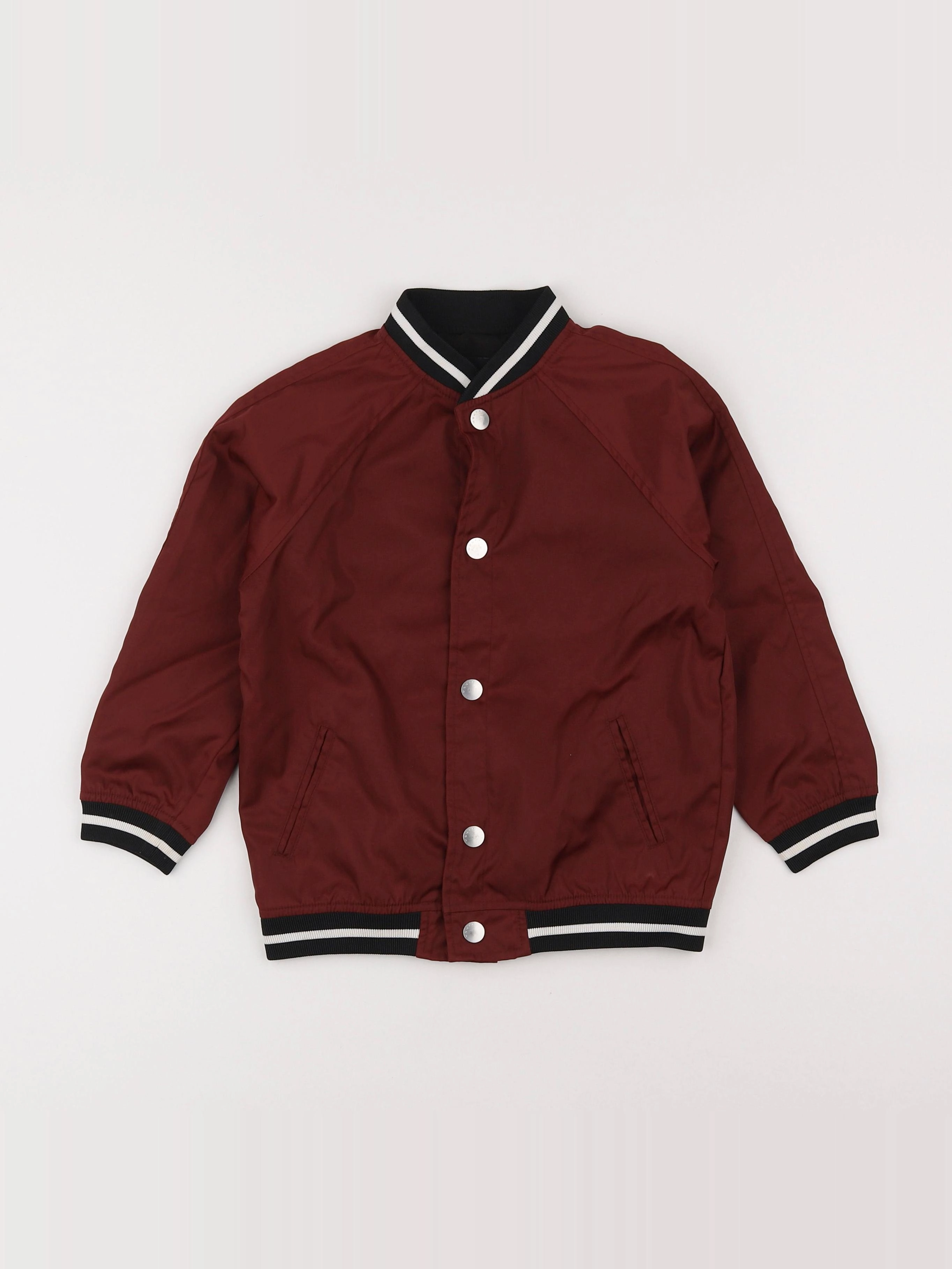 Mouty - coupe-vent rouge - 6 ans