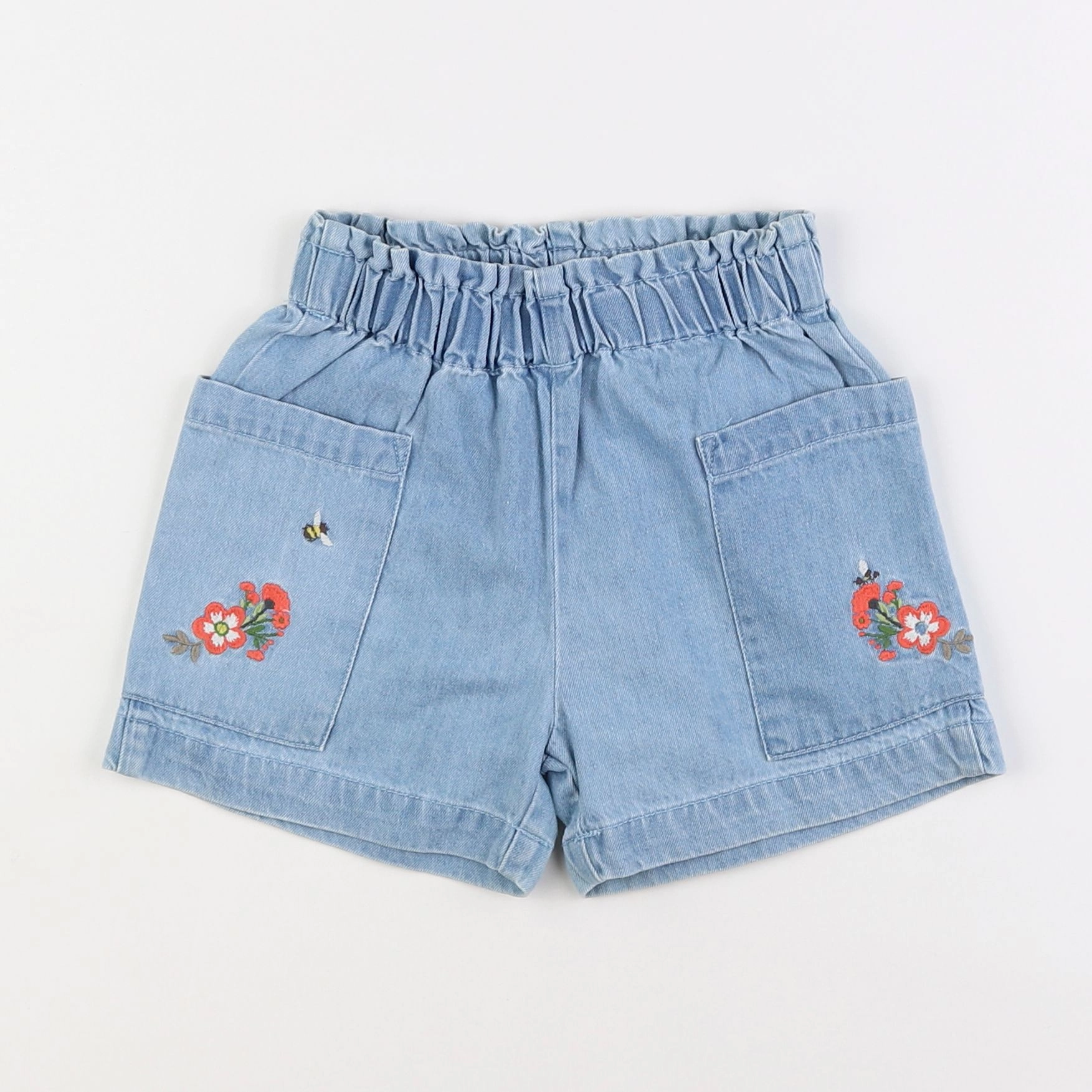 Bonton - short bleu - 6 ans