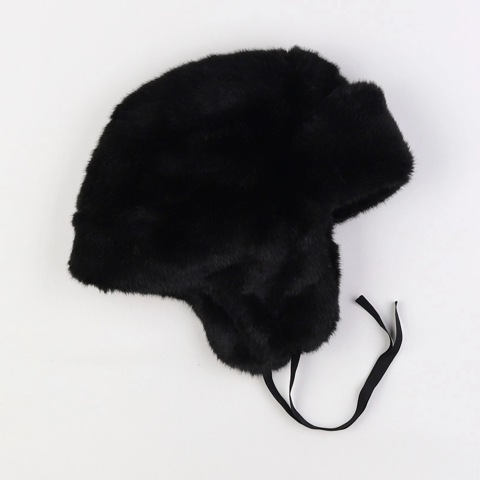 H&M - bonnet noir - 4/7 ans