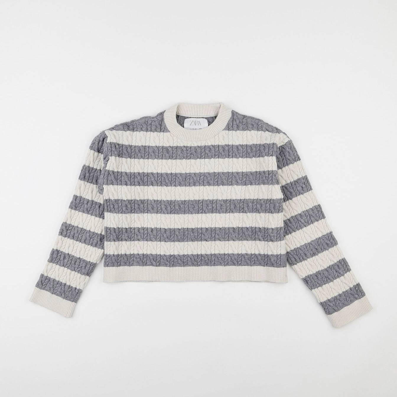 Zara - pull court - 11/12 ans