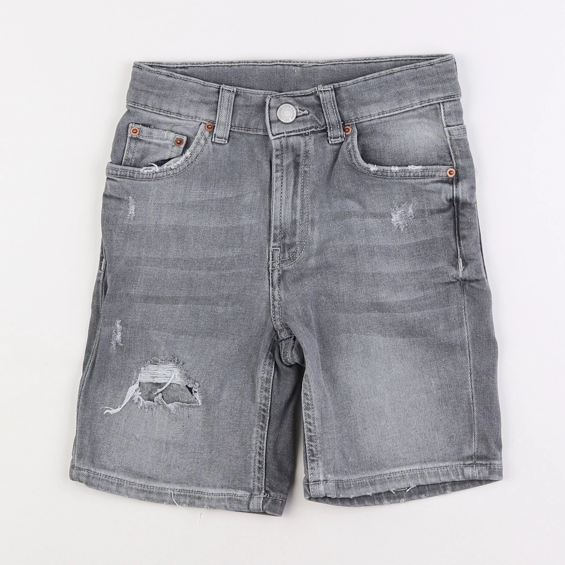 Zara - short gris - 9 ans