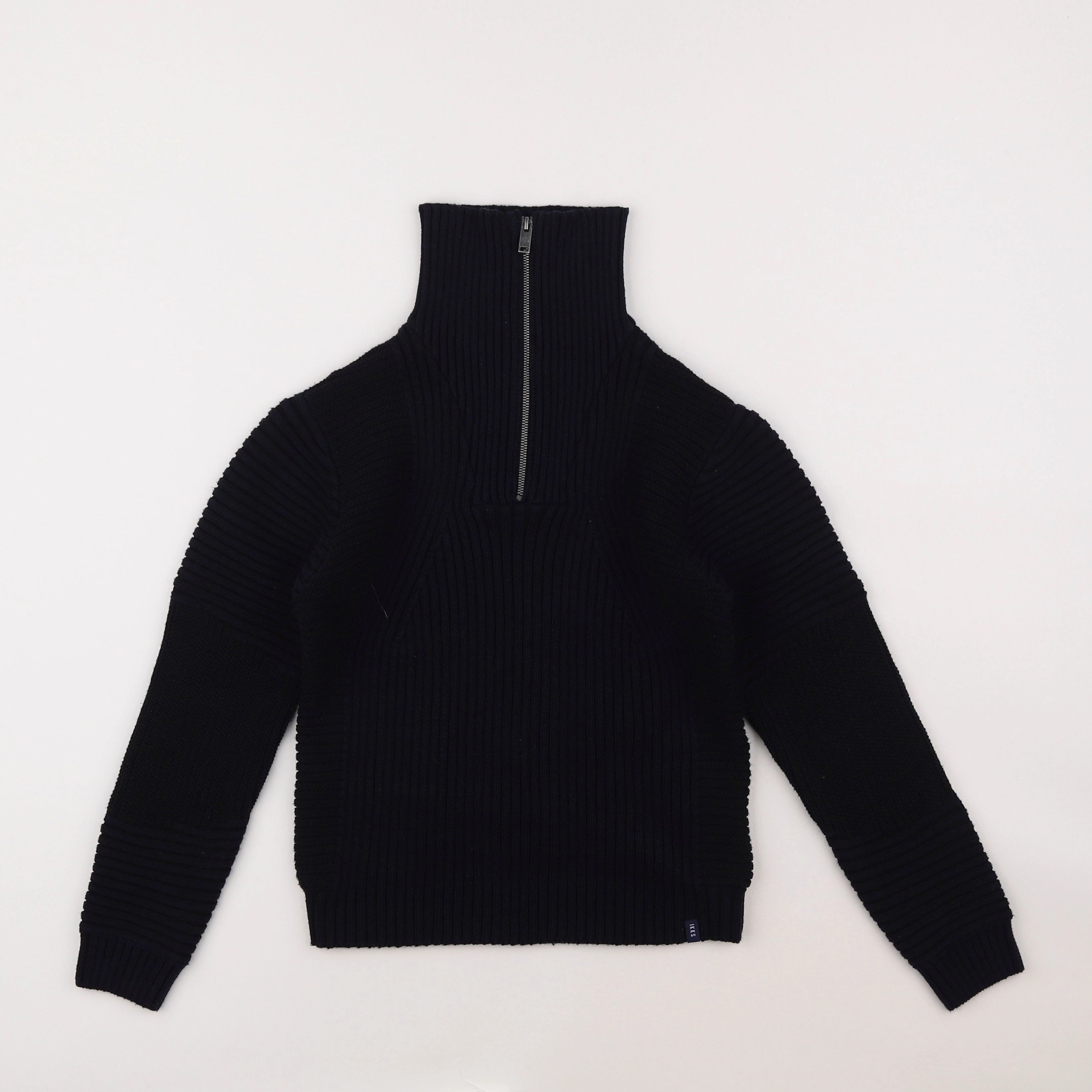 IKKS - pull noir - 8 ans