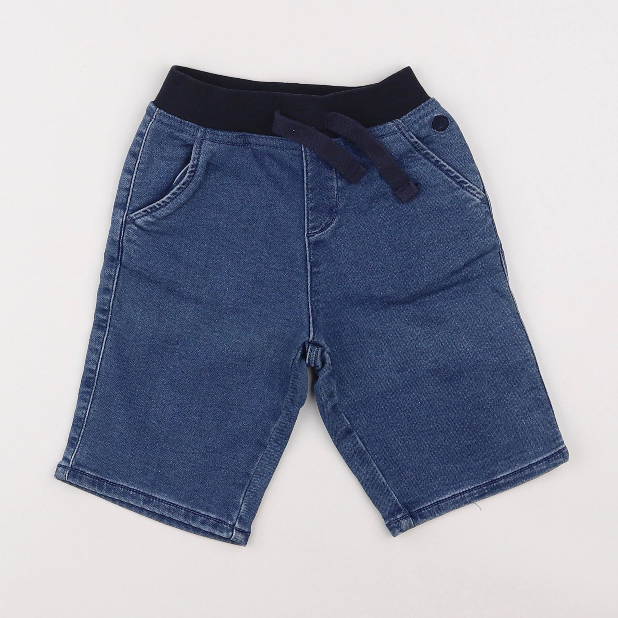 Petit Bateau - short bleu - 5 ans