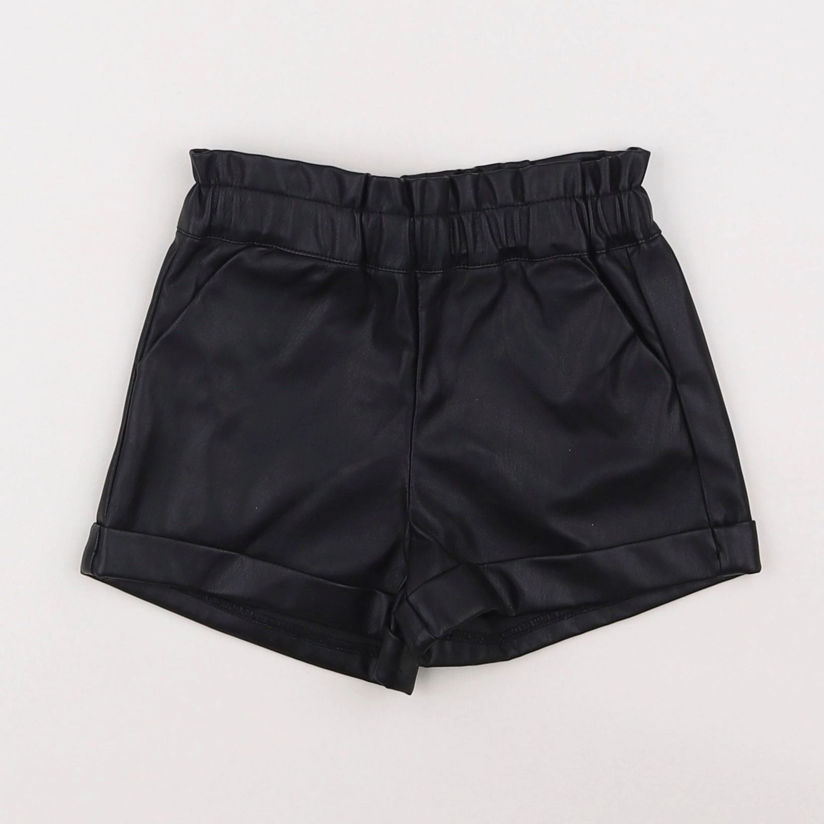 Vertbaudet - short noir - 4 ans