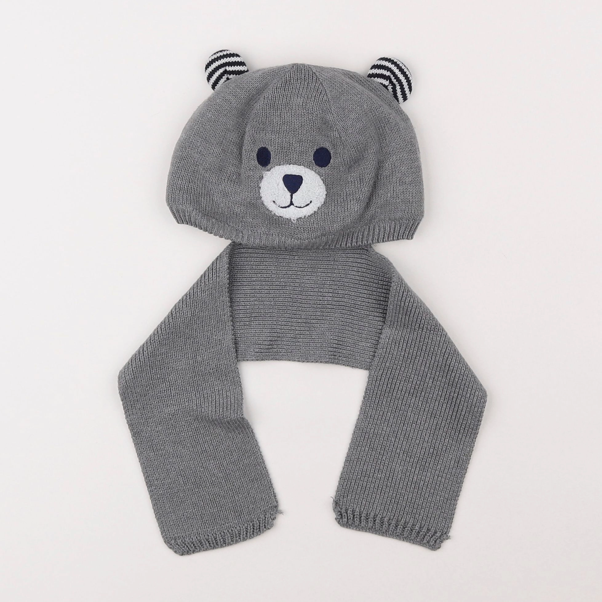 Petit Bateau - bonnet gris - 18 mois