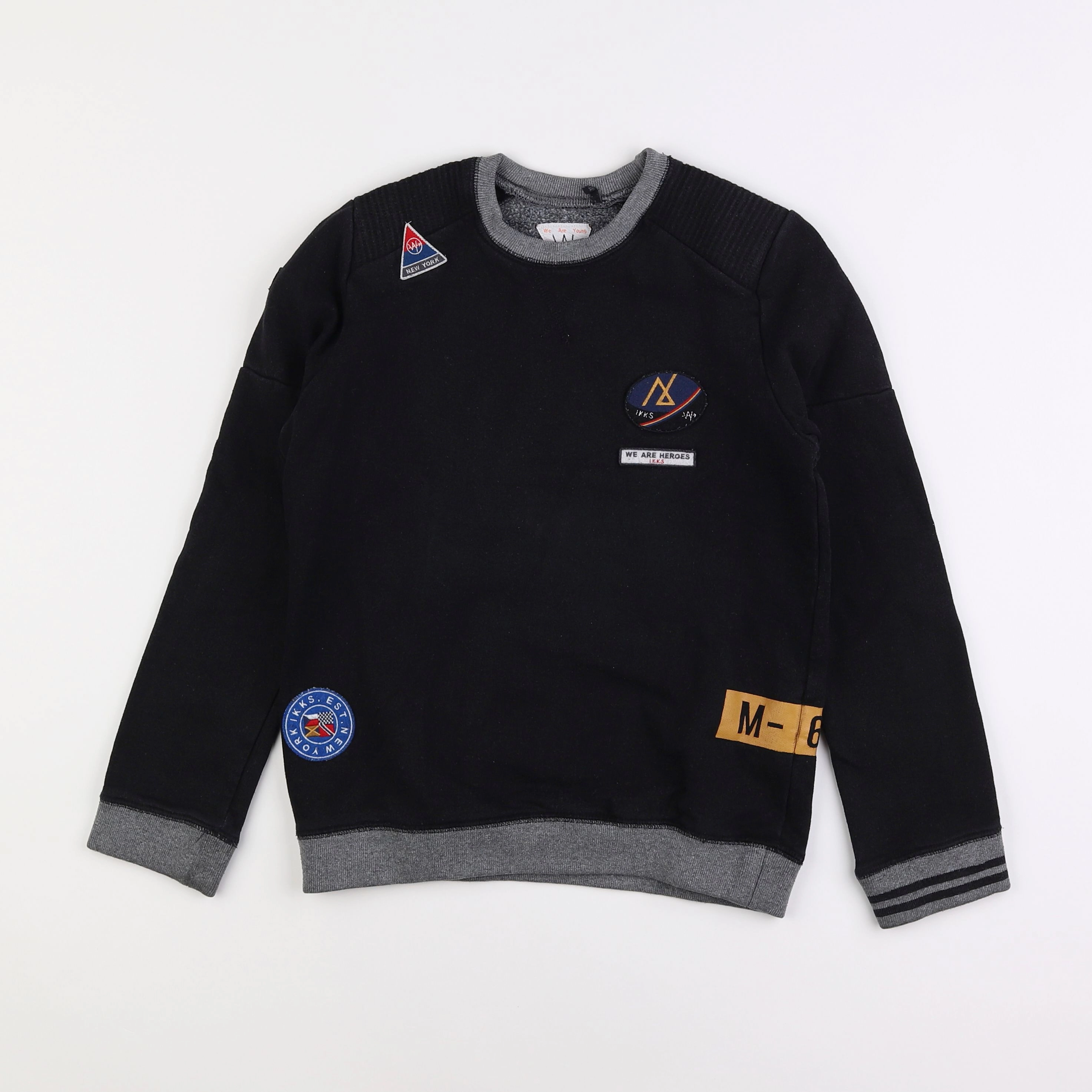 IKKS - sweat noir - 10 ans