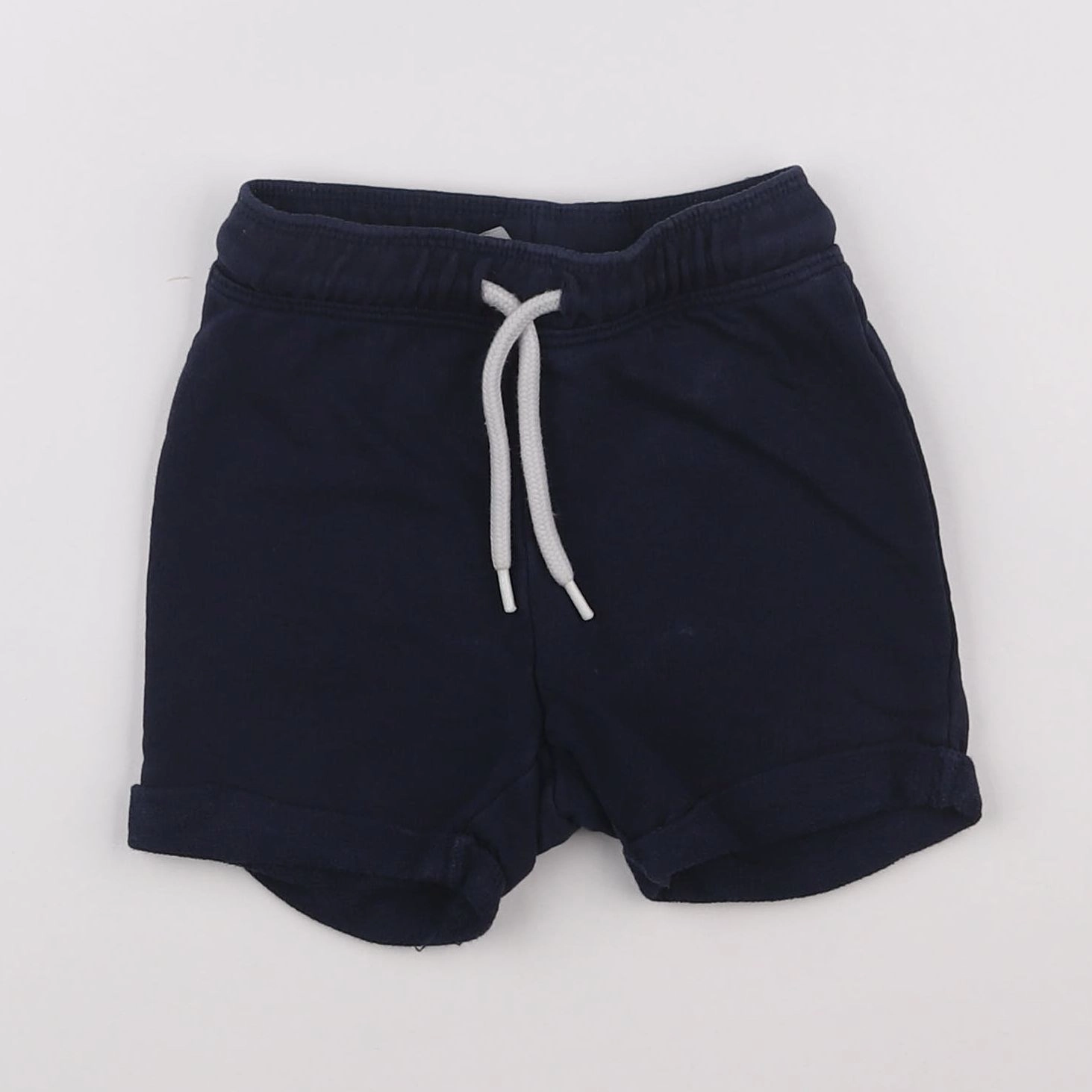 H&M - short bleu - 12/18 mois