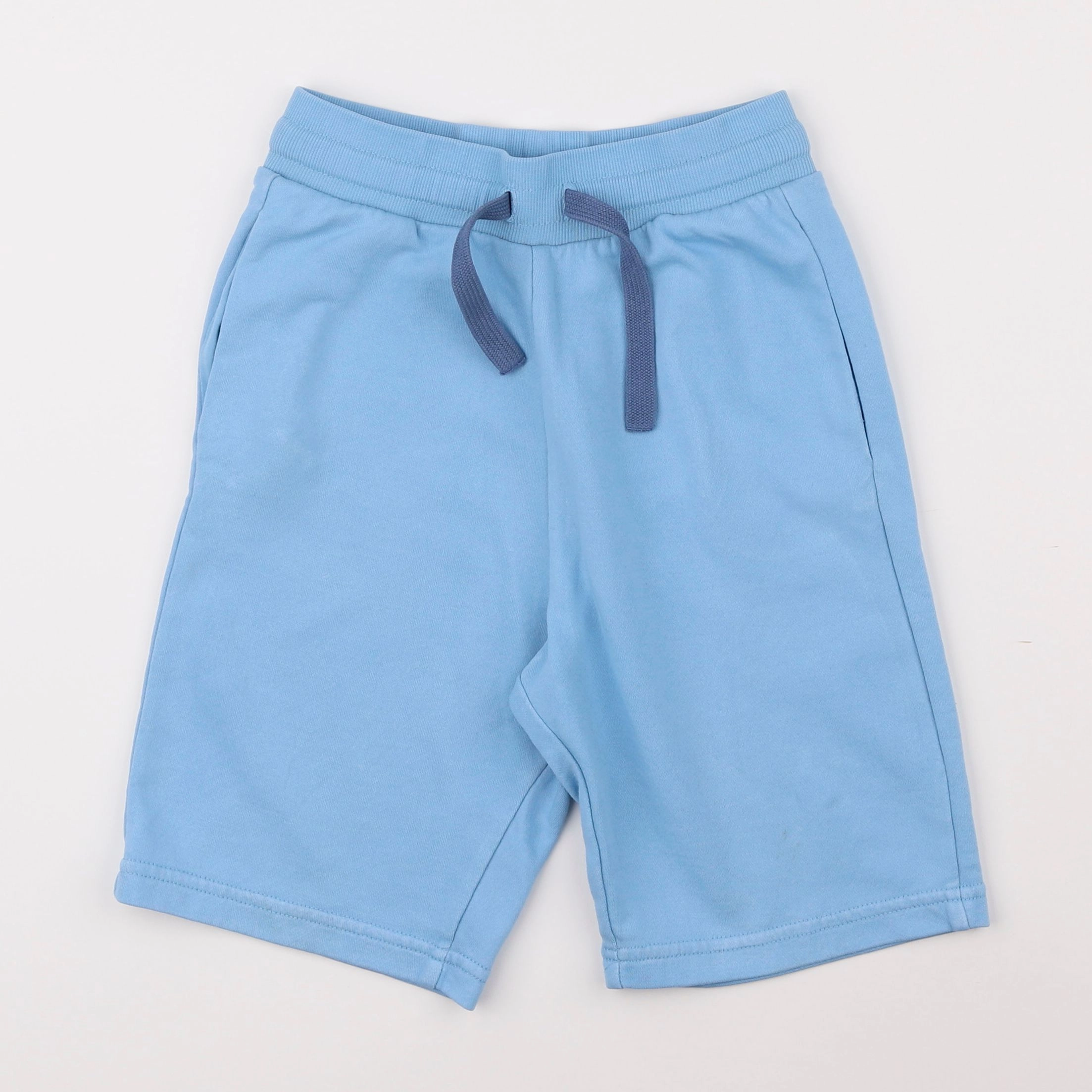 H&M - short bleu - 9/10 ans