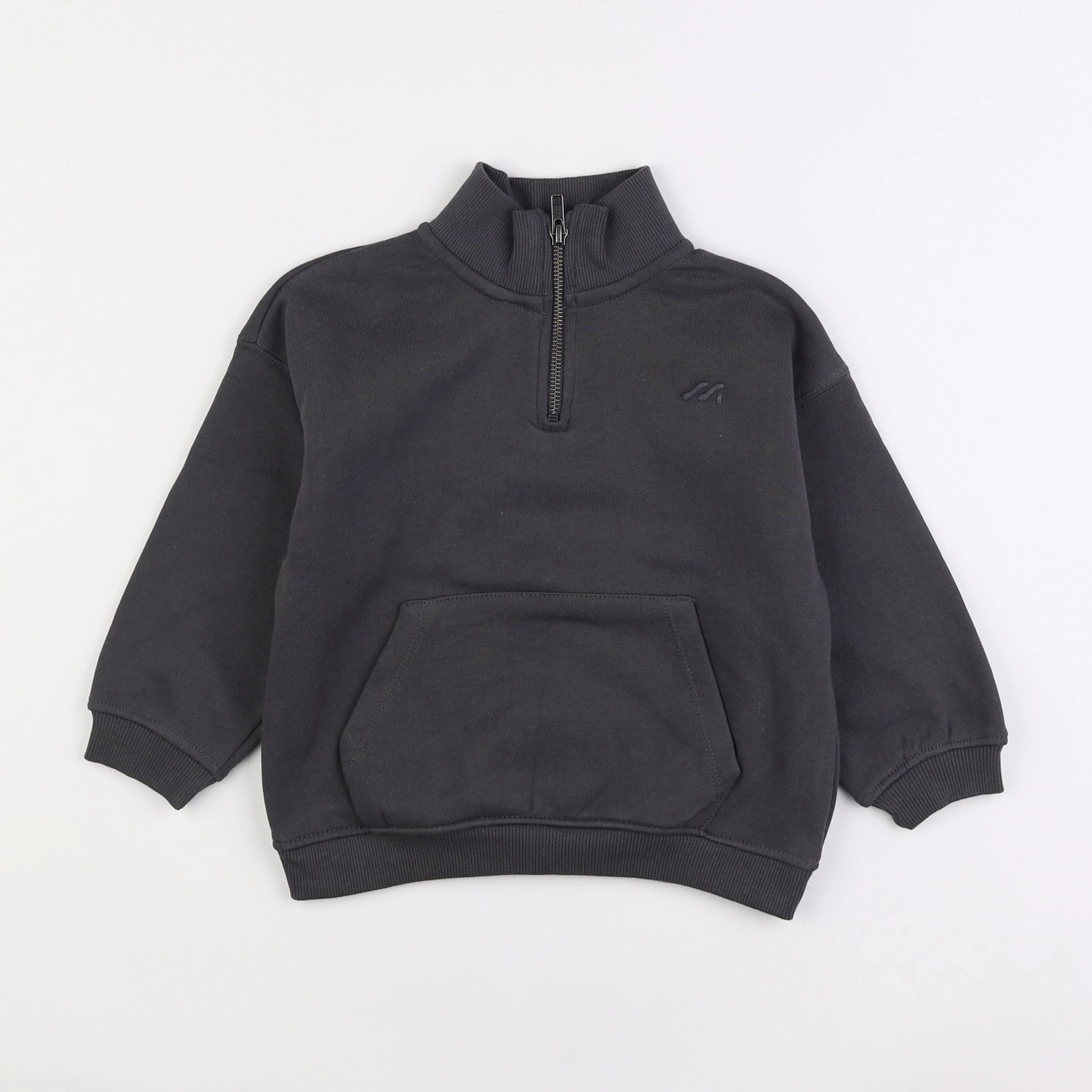 Zara - sweat gris - 4 ans