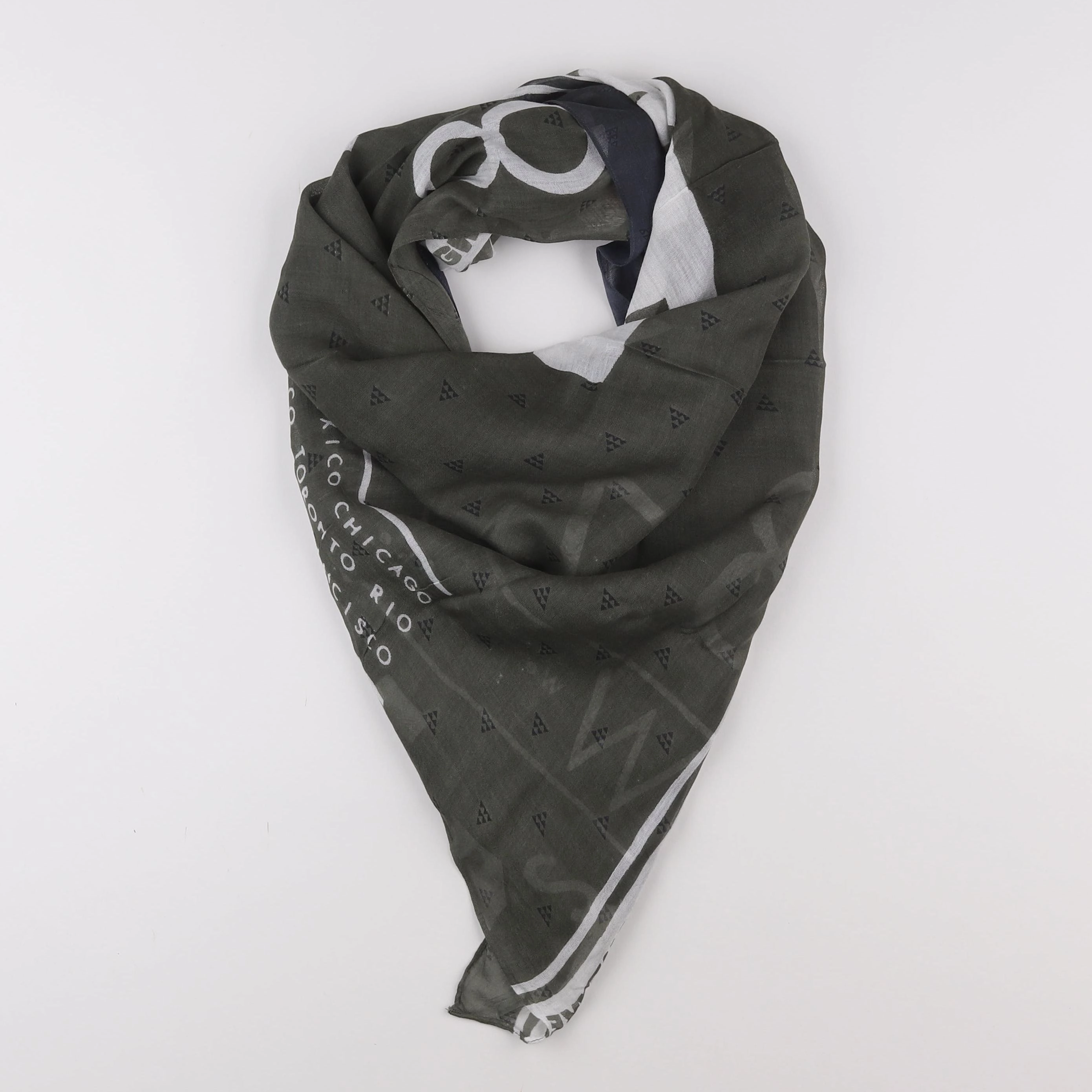 IKKS - foulard vert - 12/16 ans