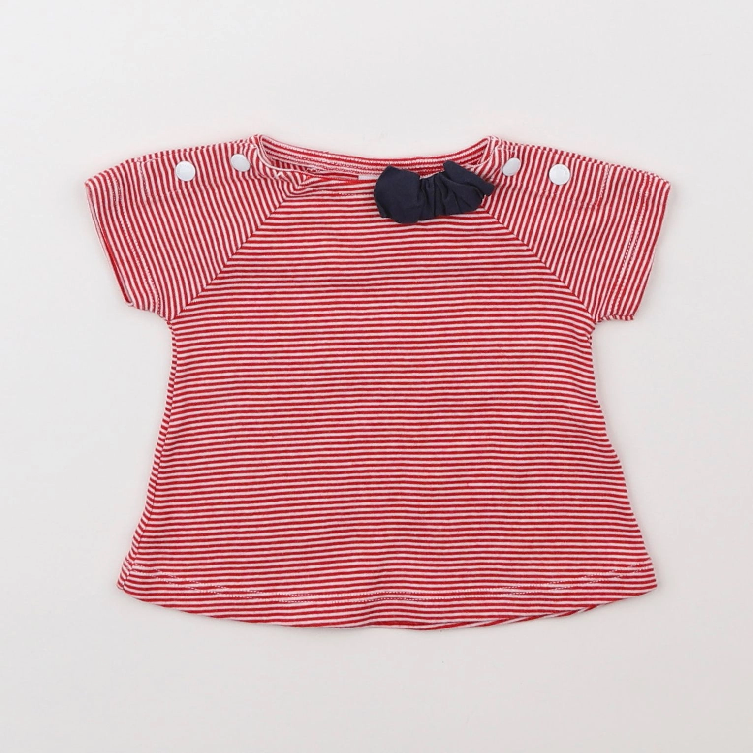 Petit Bateau - tee-shirt rouge - 3 mois