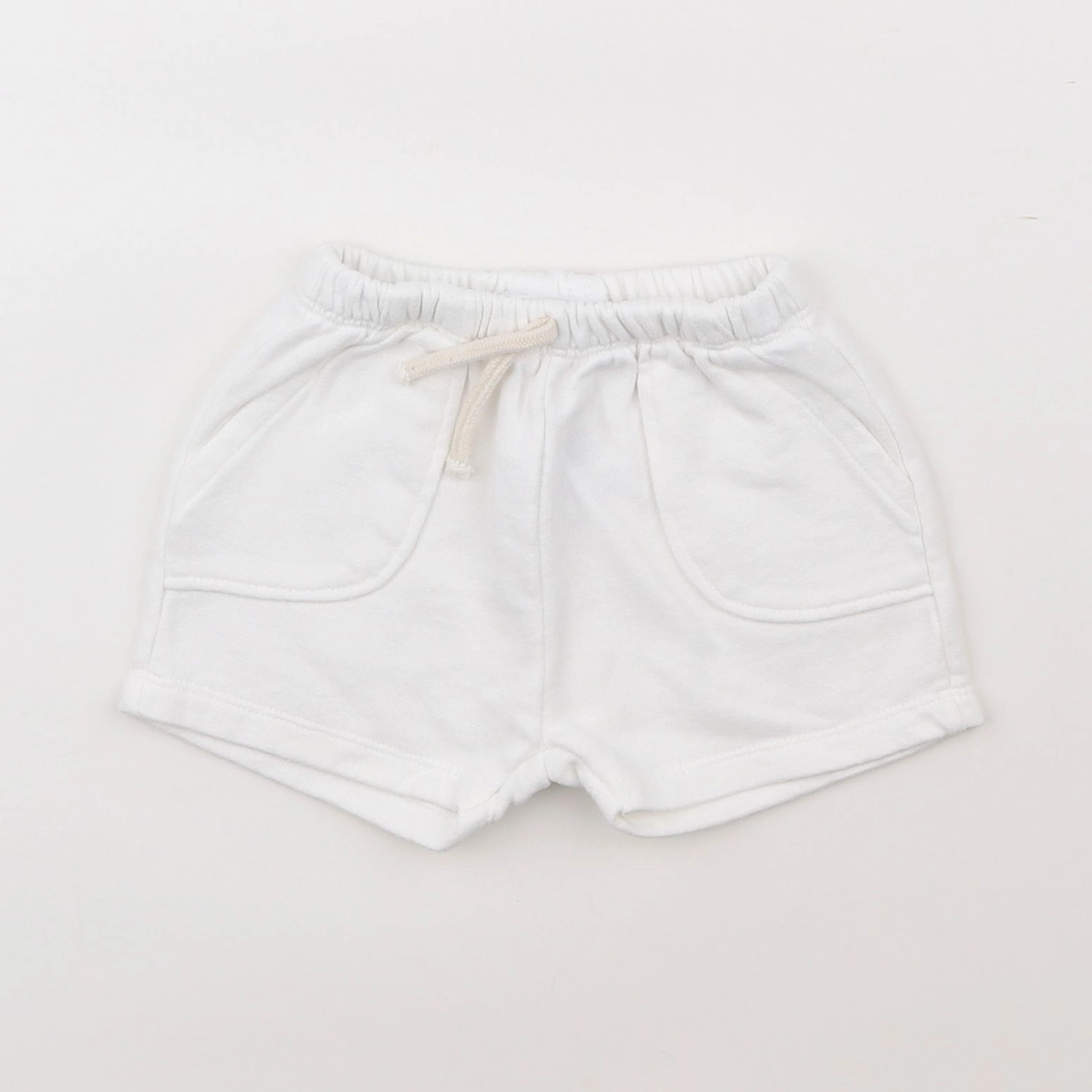 Zara - short blanc - 3/6 mois
