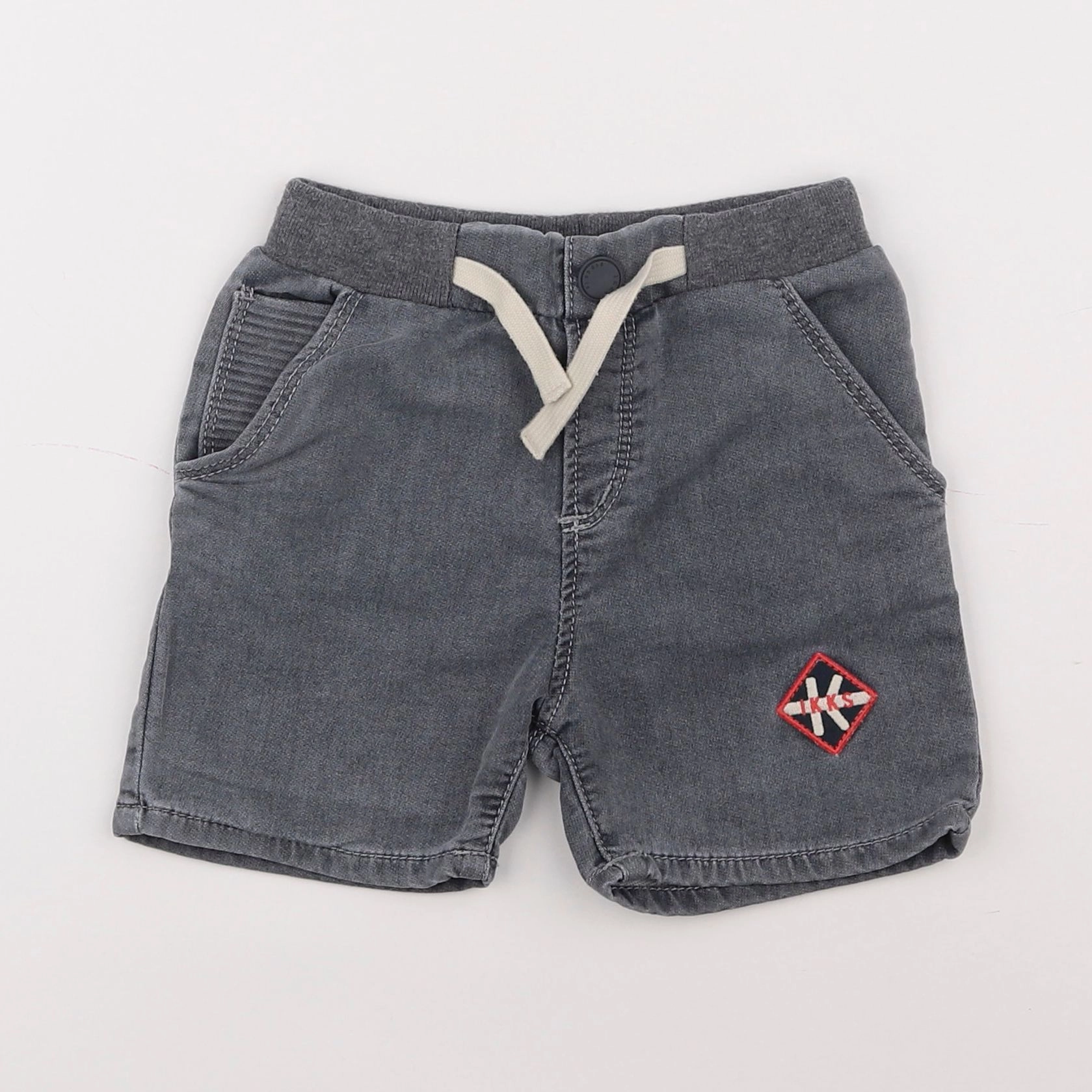 IKKS - short gris - 3 ans