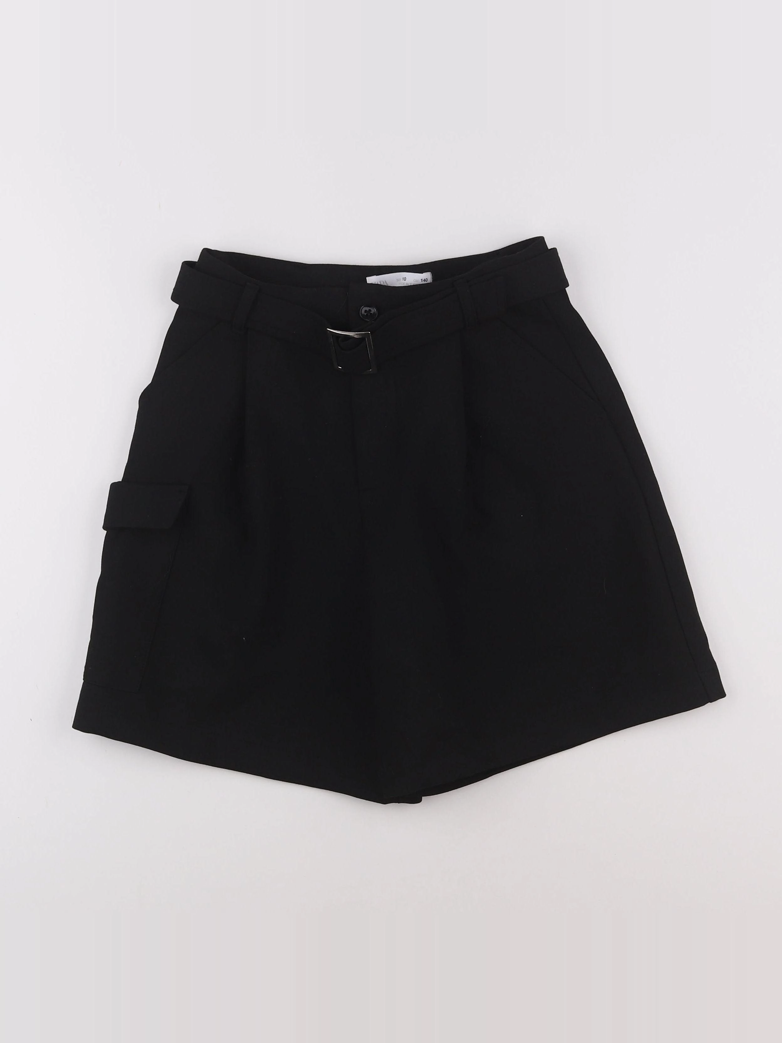 Zara - short noir - 10 ans