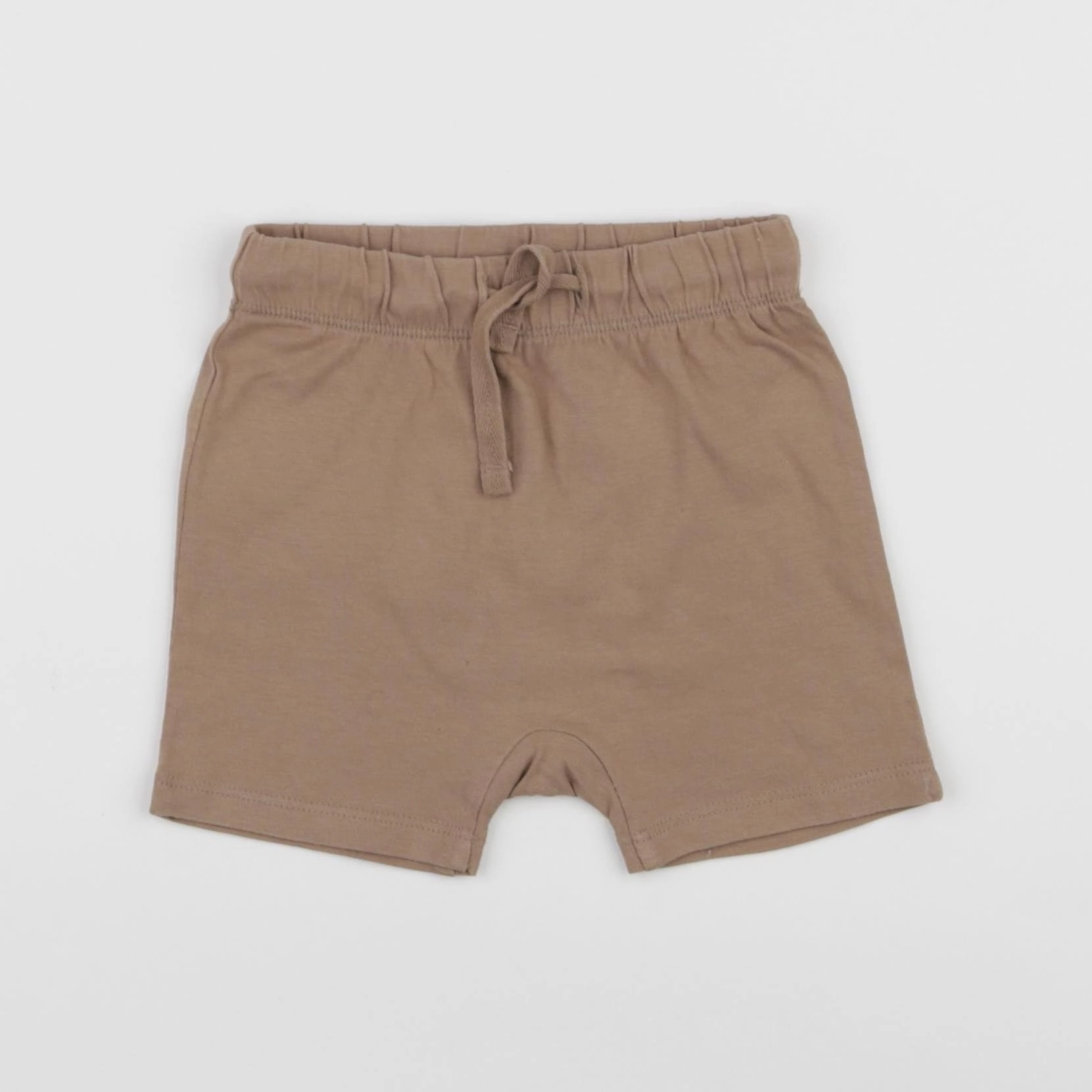 H&M - short beige - 6 mois